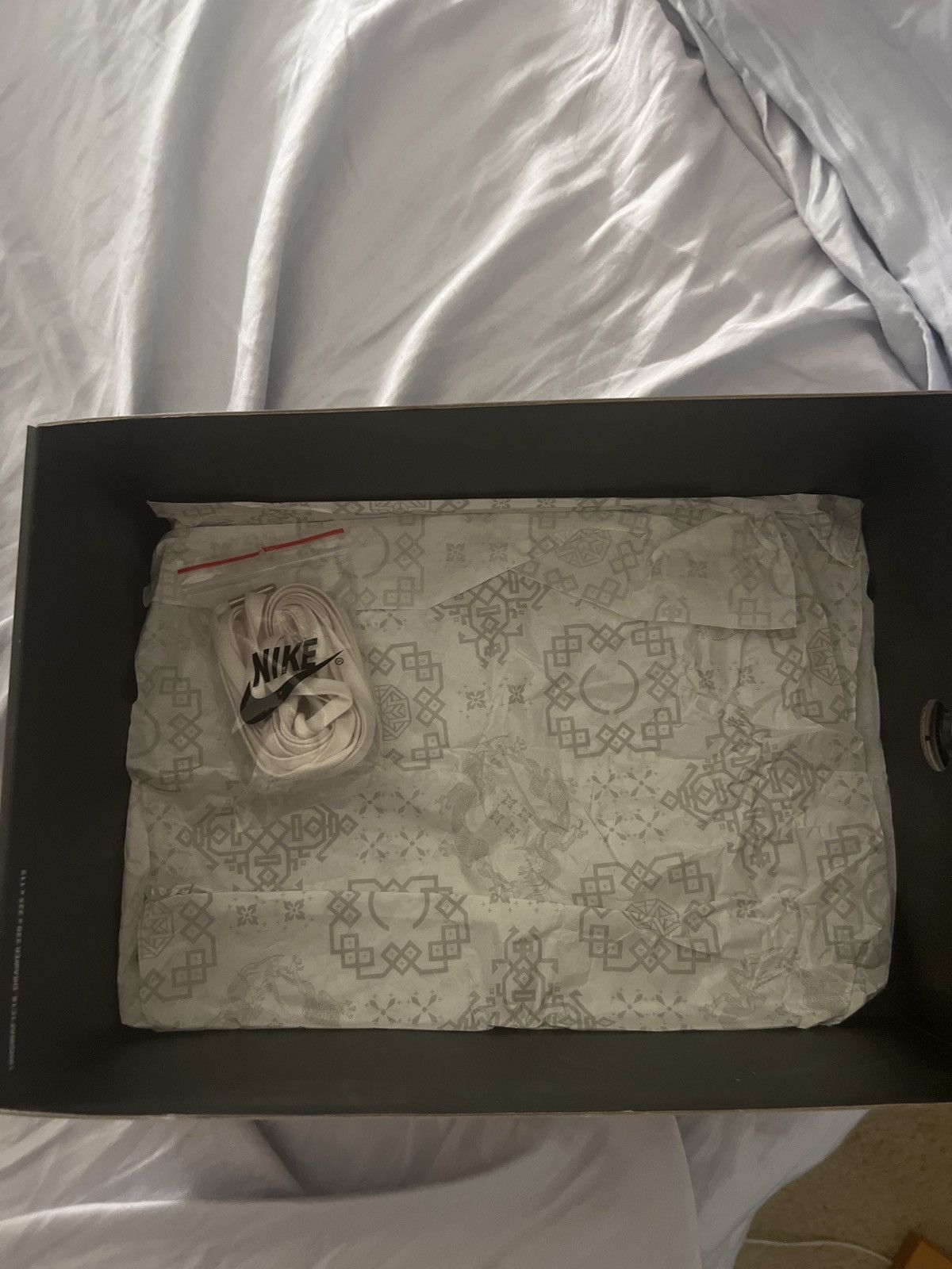 CLOT × Nike CLOT X Nike Air Force 1 Low “Rose Gold Silk” Size US 11 / EU 44 - 7 Thumbnail