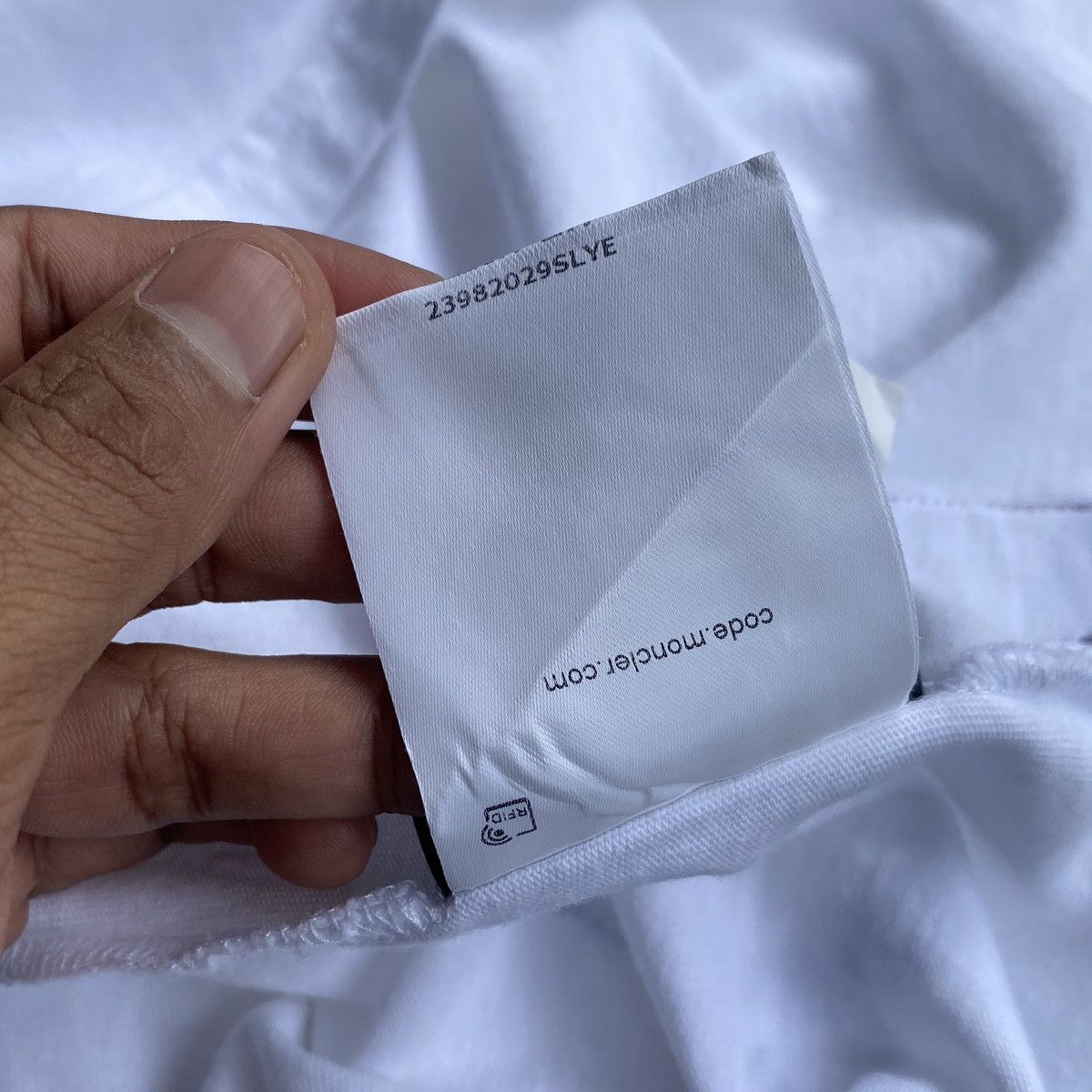 Moncler Moncler x Fragment By Hiroshi Fujiwara Shirt Size US M / EU 48-50 / 2 - 24 Thumbnail