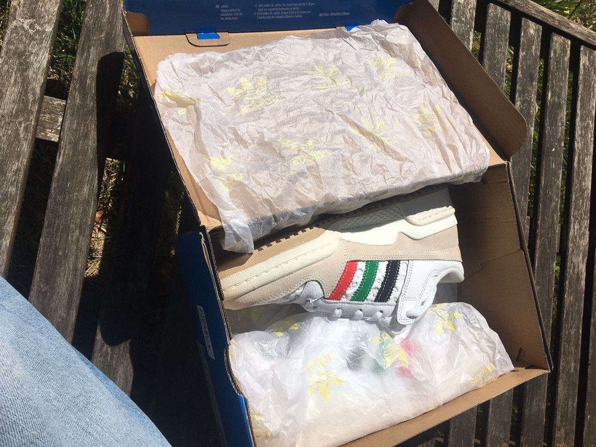 Adidas NEW & Rare ADIDAS Forum Low Allover Debossed Trefoils US7,5 Size US 7.5 / EU 40-41 - 5 Thumbnail