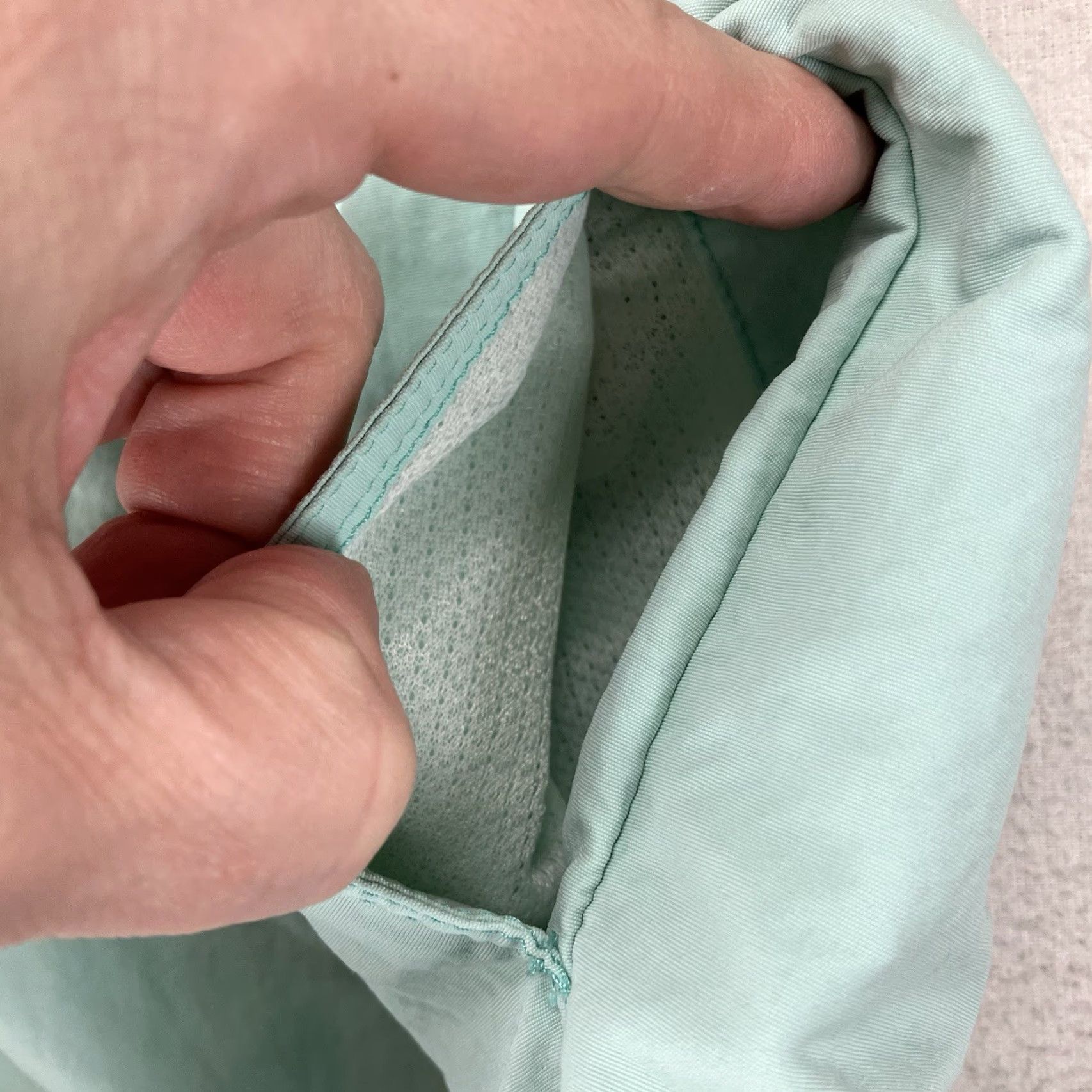 Patagonia Patagonia Women's Baggies Shorts 27x1.5 XS Light Icy Blue 438696 Recycled Nylon Size 26" / US 2 / IT 38 - 7 Thumbnail