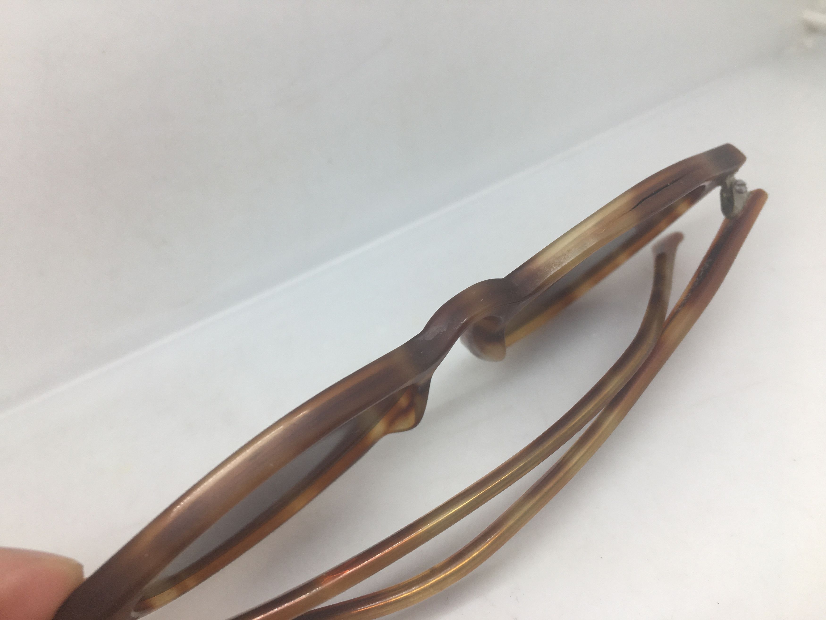 Vintage Vintage Tortoise Keyhole ARISTOCRAT Sunglasses Frame Size ONE SIZE - 8 Thumbnail