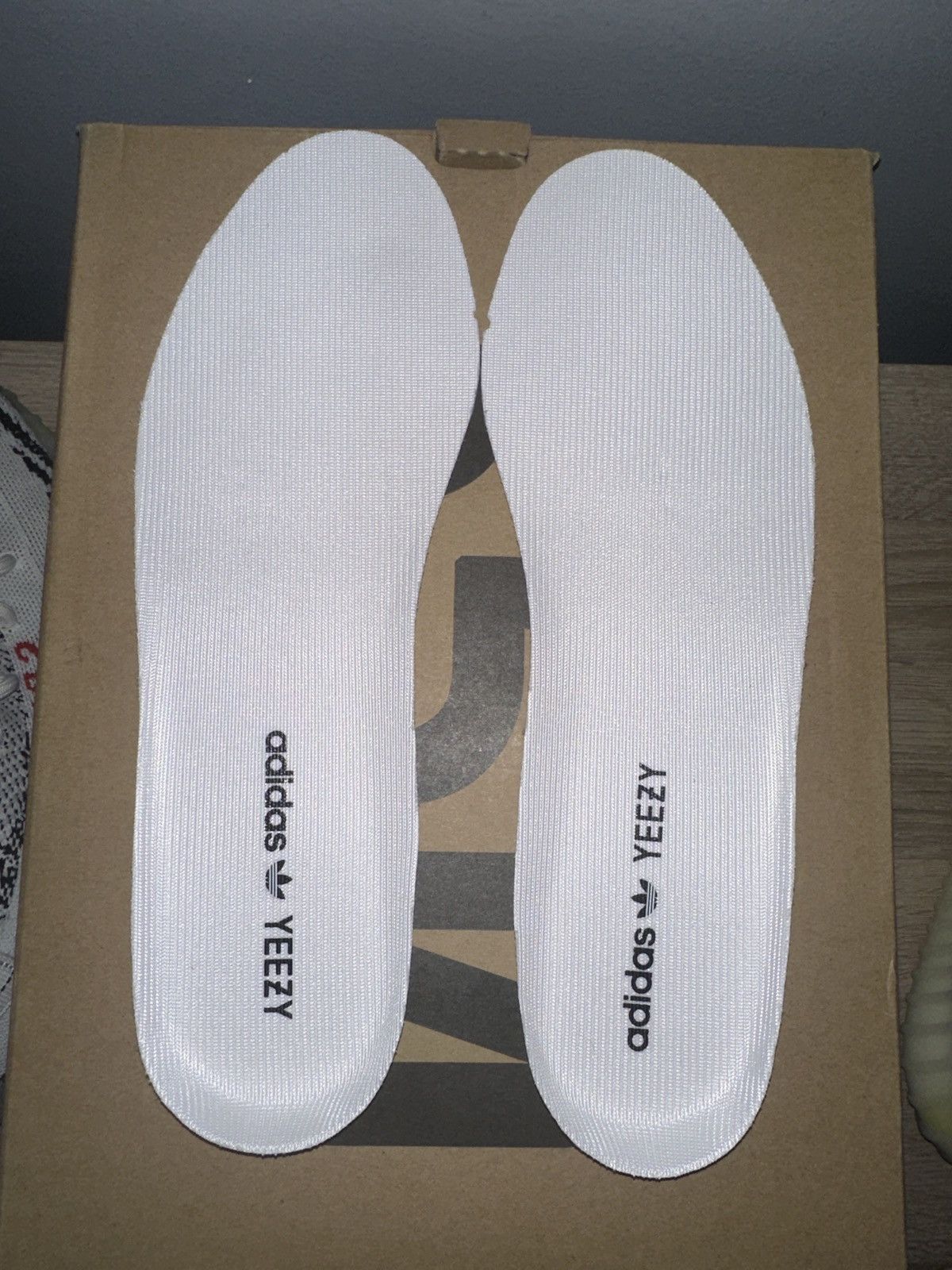 Adidas × Kanye West × Yeezy Yeezy 350 zebra Size US 10.5 / EU 43-44 - 6 Thumbnail