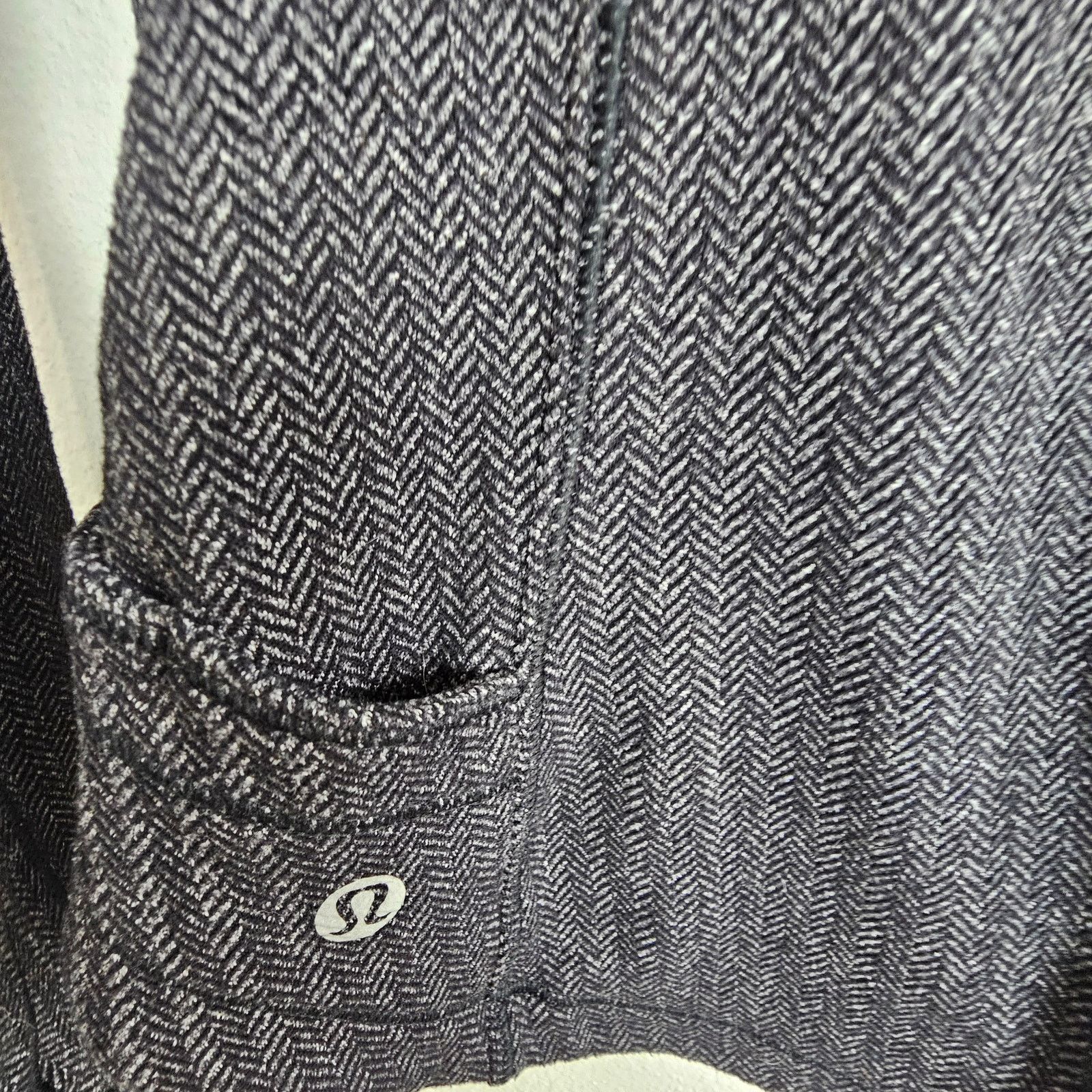 Lululemon Lululemon Womens Base Runner Athletic Shirt Size S Heathered Size S / US 4 / IT 40 - 8 Thumbnail