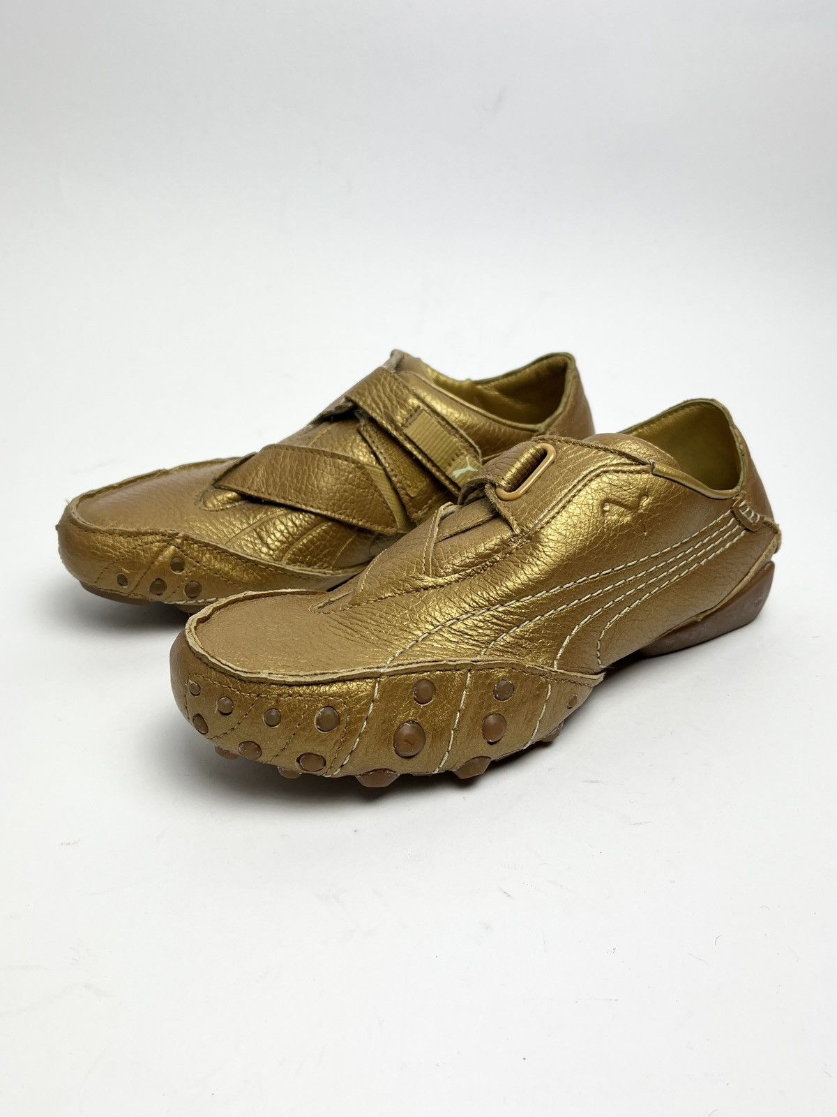 Vintage 2000s Puma Amoko Gold y2k Sneakers