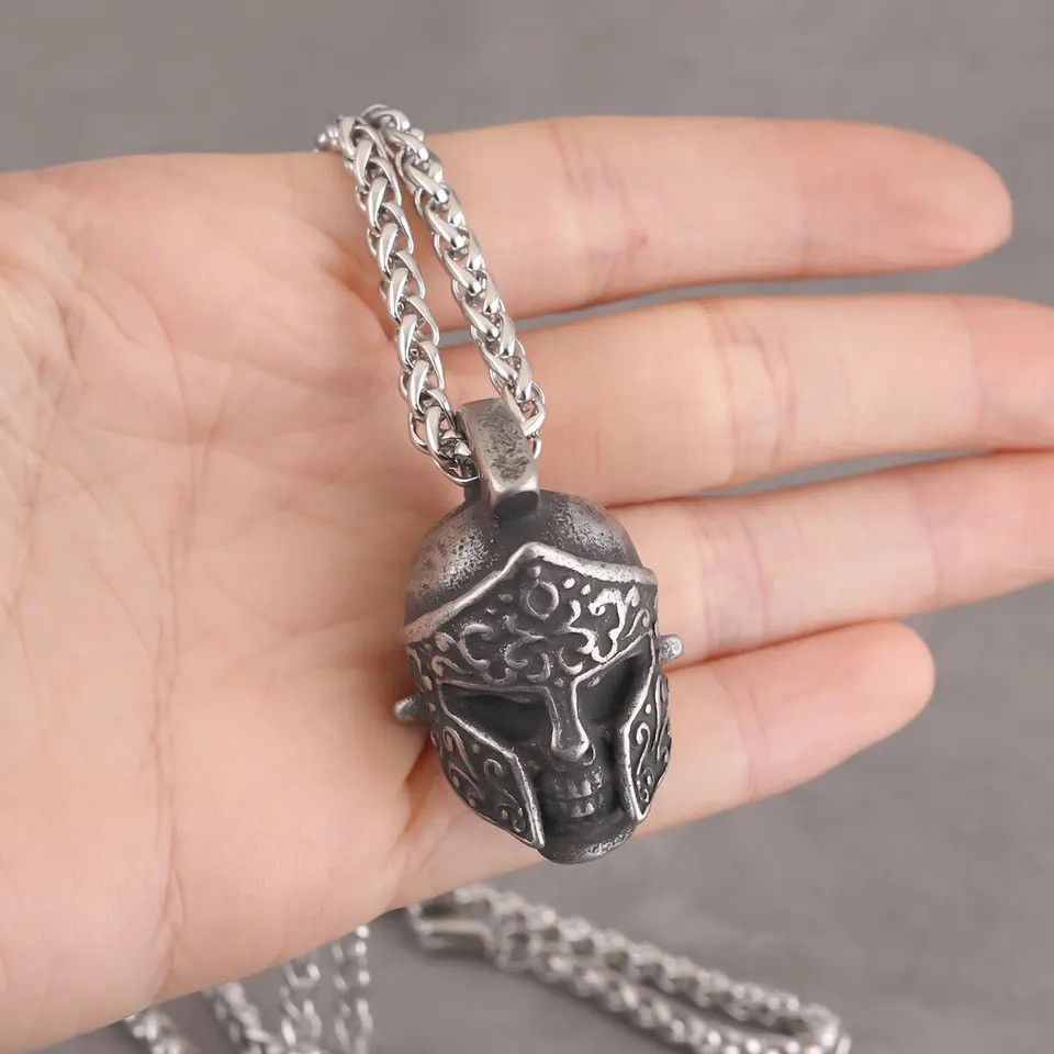 Jewelry Spartan Warrior Helmets Pendant Necklace Size ONE SIZE - 4 Thumbnail