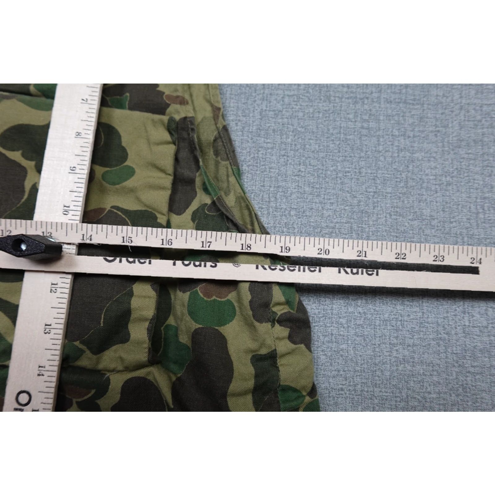 Sears VINTAGE Sears Carded Vest Mens M Green Camouflage Quilted Padded Winter Workwear Zipper 60s Ted Williams Size US M / EU 48-50 / 2 - 7 Thumbnail