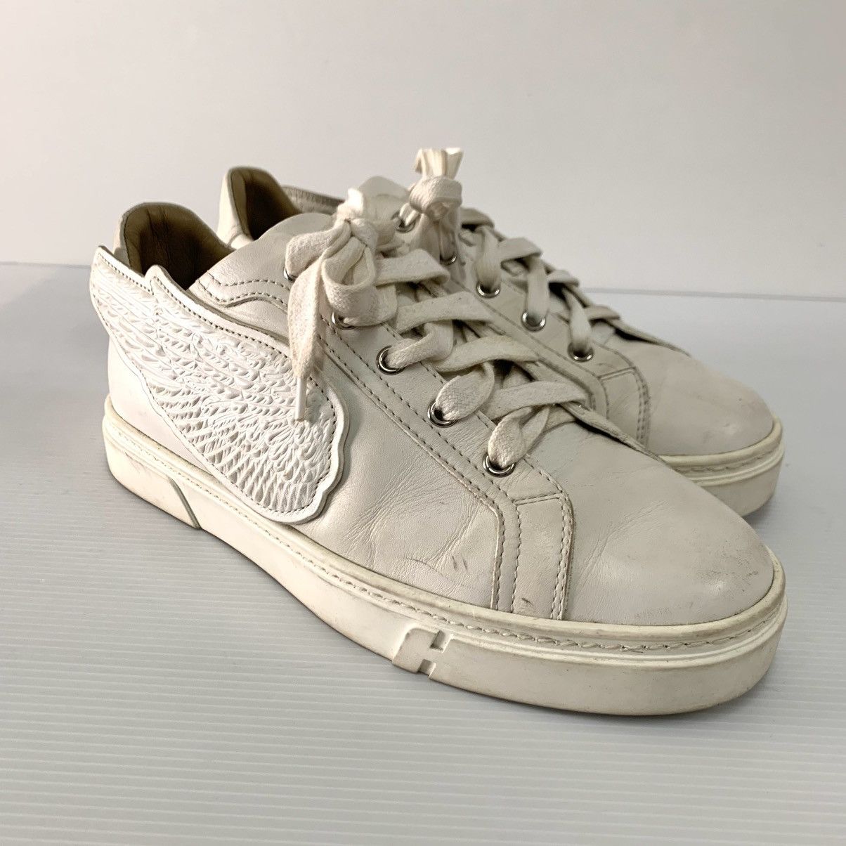 Hermes HERMES WHITE PEGASE SNEAKERS Pre-Owned Shoes Size US 6.5 / EU 39-40 - 2 Thumbnail