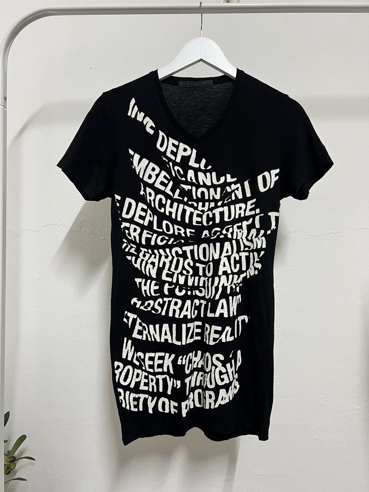 Julius JULIUS Graphic Typography Distorted Print Tee Size US S / EU 44-46 / 1 - 1 Thumbnail