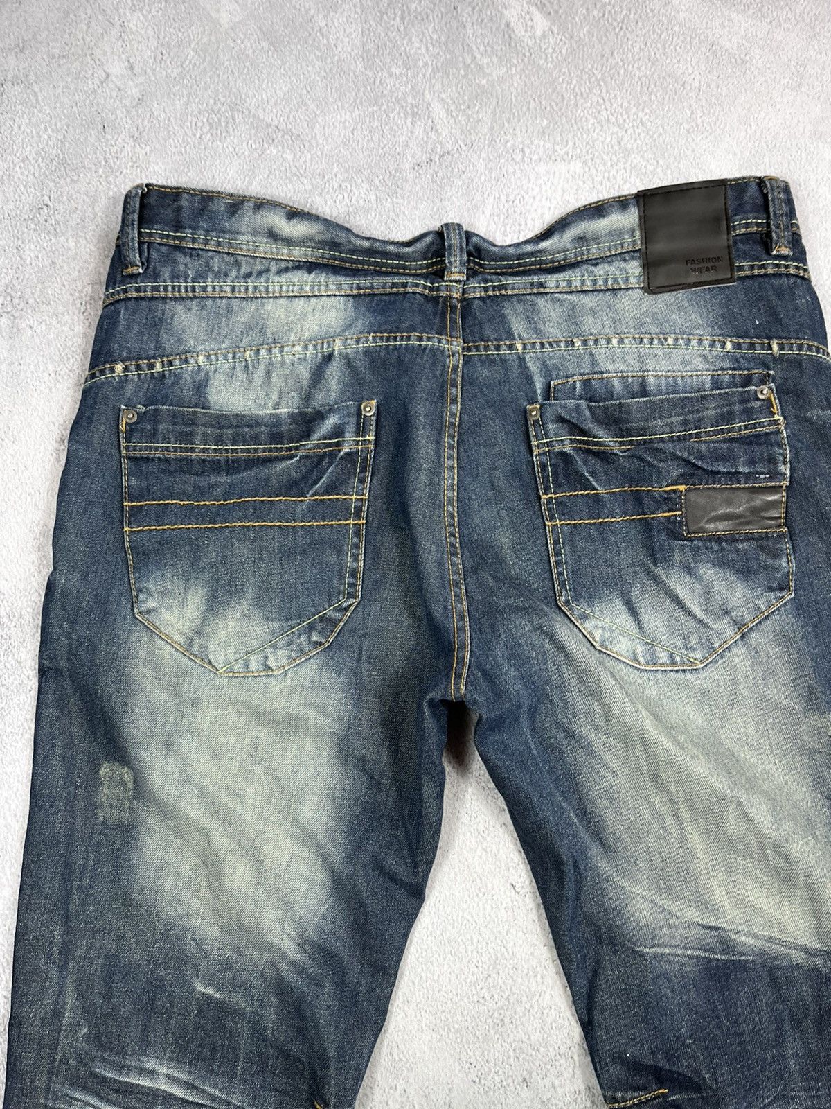 Japanese Brand × Vintage Vintage Y2K Japanese jeans faded streetwear style Size US 36 / EU 52 - 4 Thumbnail