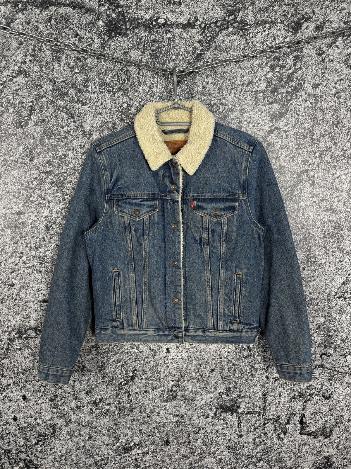 Levi's Women’s Levi’s Sherpa Trucker Denim Jacket Size L Size L / US 10 / IT 46 - 1 Thumbnail