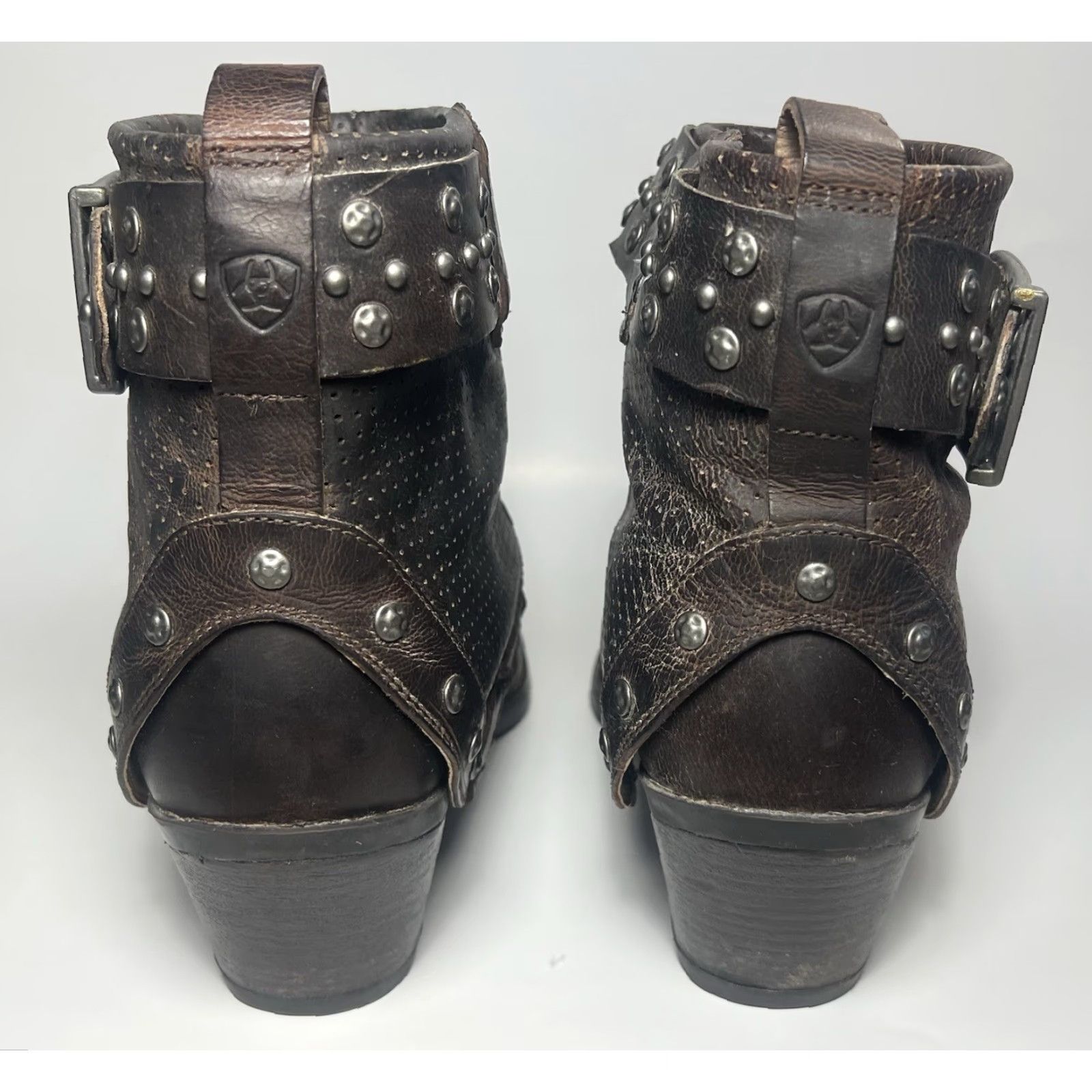 Ariat Ariat Defiance Bootie Western Studded Leather Ankle Boots 10 B Brown Women's Cowboy Southwestern Heel Mid 2-2.9 in Size US 10 / IT 40 - 6 Thumbnail