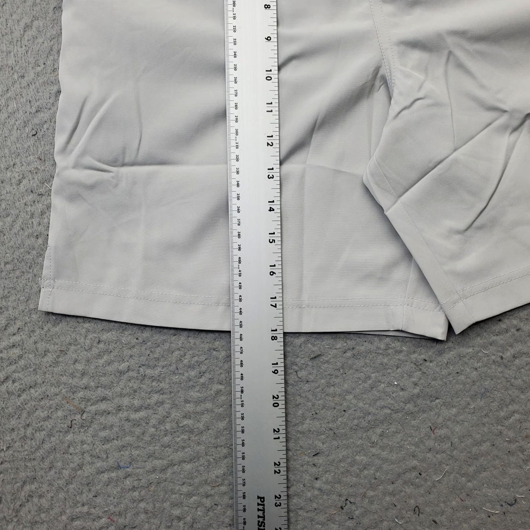 Vintage RBX Mens Training Shorts Athletic Gray M Waist 30 in Pockets Elastic 7" Inseam Soft Stretch Size US 31 - 3 Thumbnail