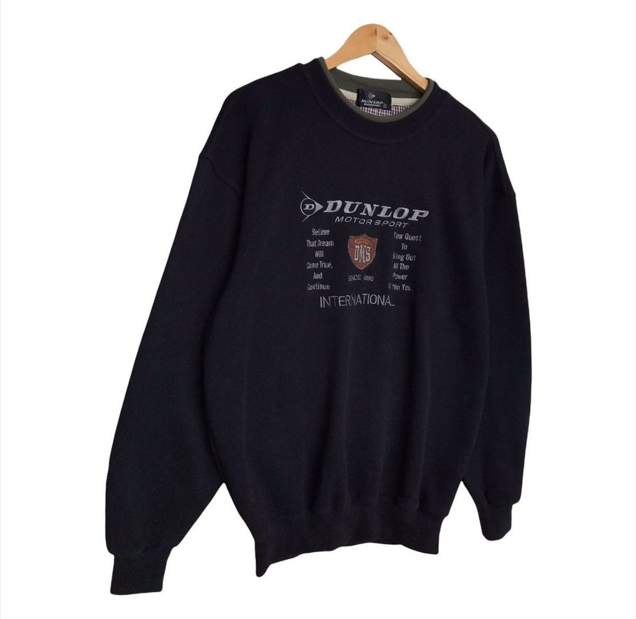Dunlop × Japanese Brand × Vintage Vintage Dunlop Sweatshirt Dunlop Black Sweatshirt Size US L / EU 52-54 / 3 - 3 Thumbnail