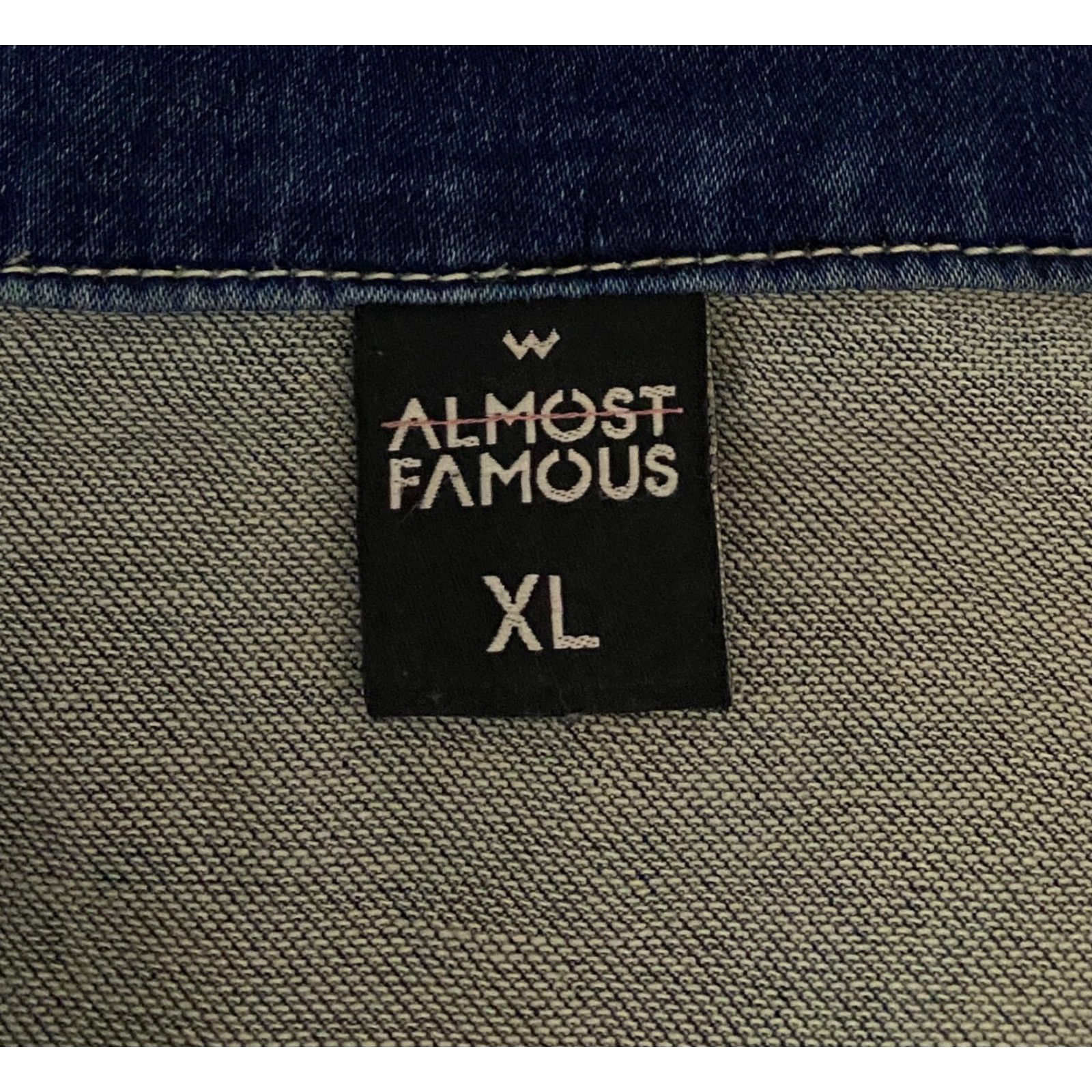 Almost Famous Almost Famous Denim Jacket Women's Size XL Blue Stretch Slim Everyday Jacket Fashion Size XL / US 12-14 / IT 48-50 - 5 Thumbnail