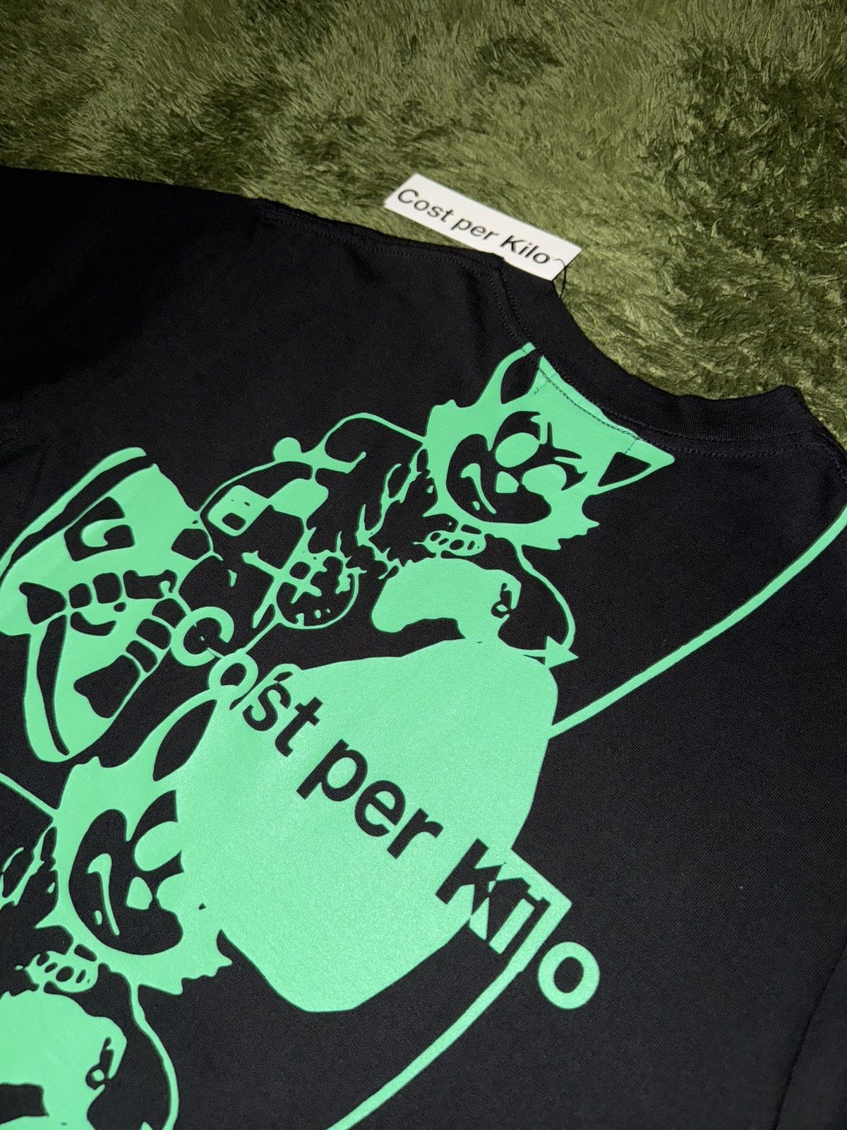 Japanese Brand [M] Cost per Kilo Parody Graphic Print T-Shirt – Black Size US M / EU 48-50 / 2 - 2 Thumbnail