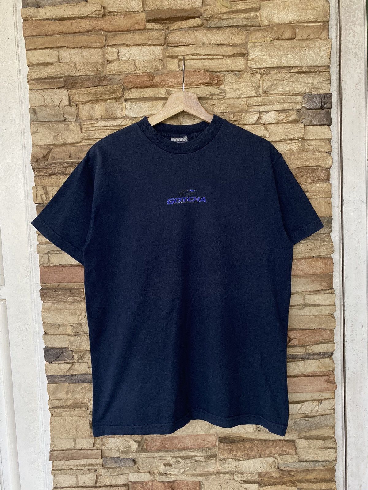Gotcha × Vintage Vintage Gotcha Surf Skate Boarding Tshirt Size US M / EU 48-50 / 2 - 2 Thumbnail