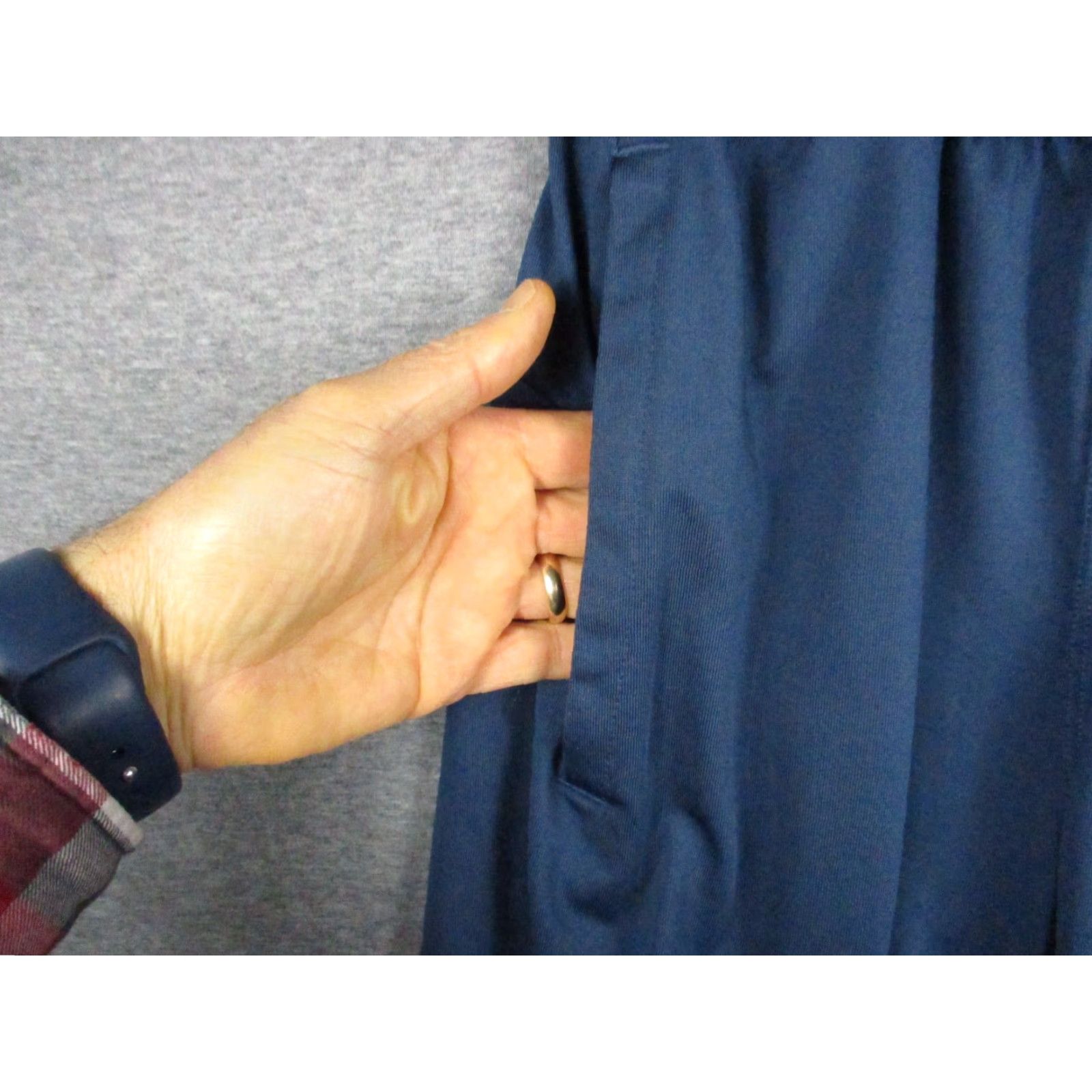 Adidas Adidas Shorts Mens Small Blue Basketball Lightweight Gym Athletic Size US 26 / EU 42 - 4 Thumbnail