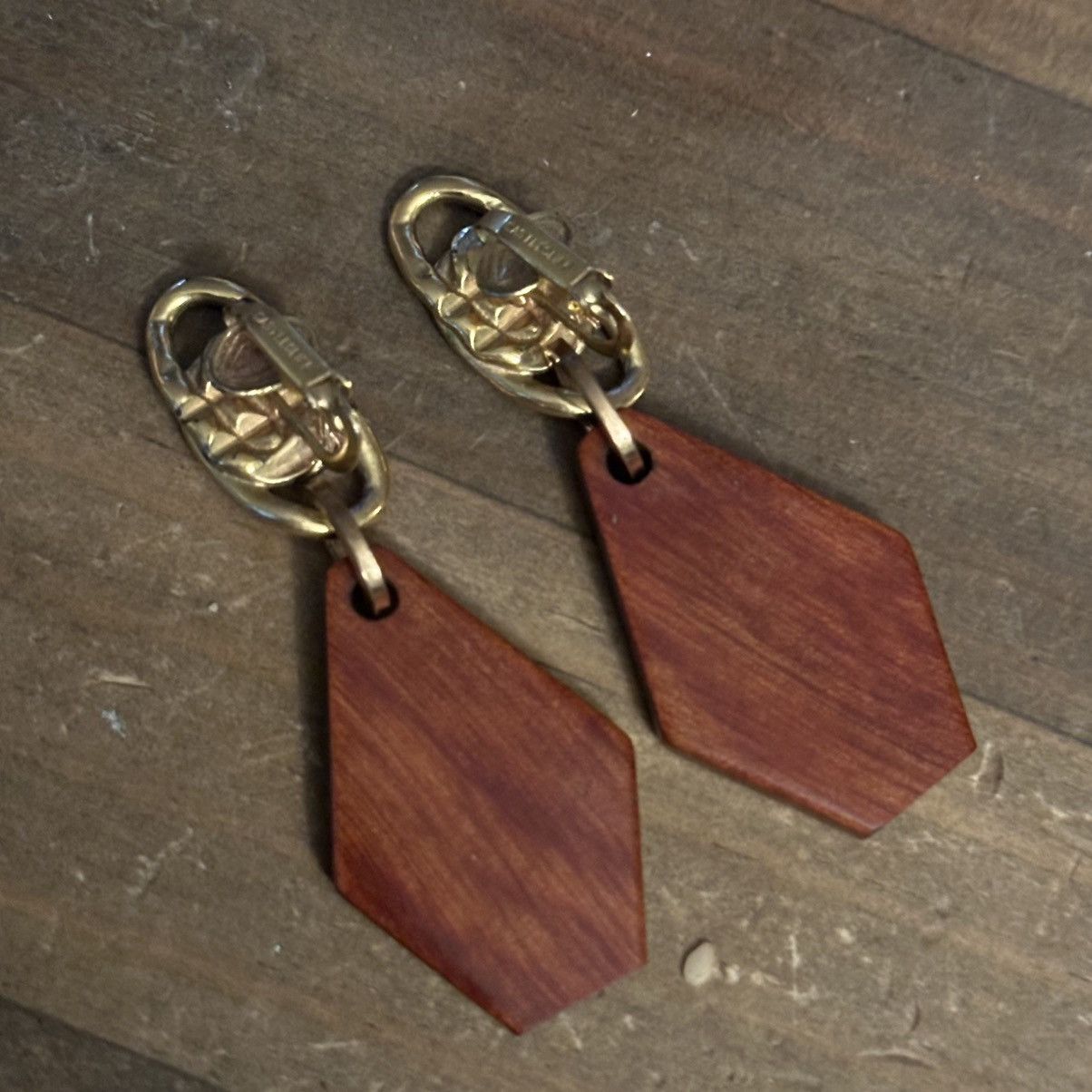 Vintage Vintage Castlecliff wooden clip on dangle earrings Size ONE SIZE - 4 Thumbnail