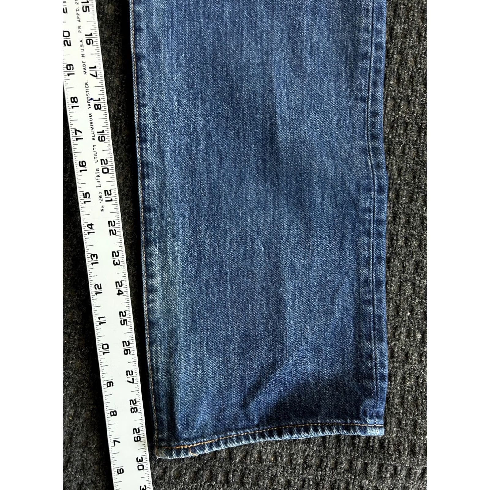 Levi's VINTAGE Levi’s 501 Jeans 36 x 30 Men’s Denim Medium Wash Button Fly Grunge Skate Jeans Retro 90s Mens Size US 36 / EU 52 - 3 Thumbnail