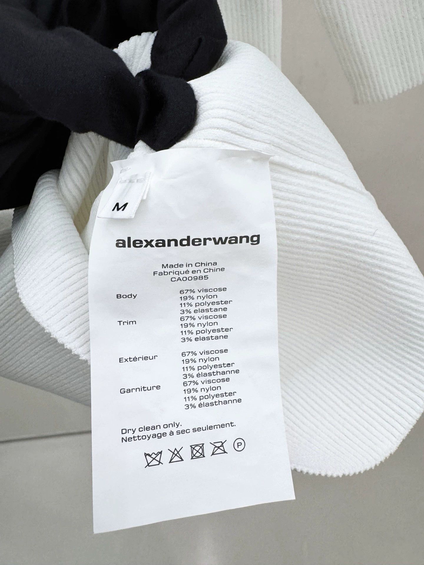 Alexander Wang Alexander Wang White Chain Knit Short-Sleeve M Size M / US 6-8 / IT 42-44 - 4 Thumbnail