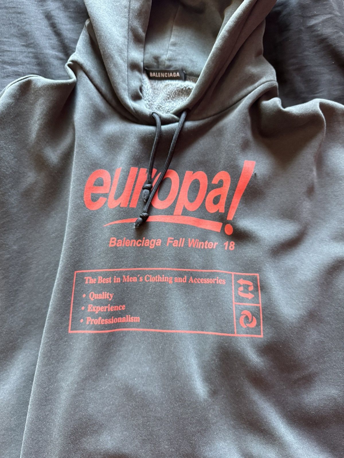 Balenciaga europa! フーディ グレー SOLD🚗 Balenciaga FW18 Europa Oversized Hoodie Measurements