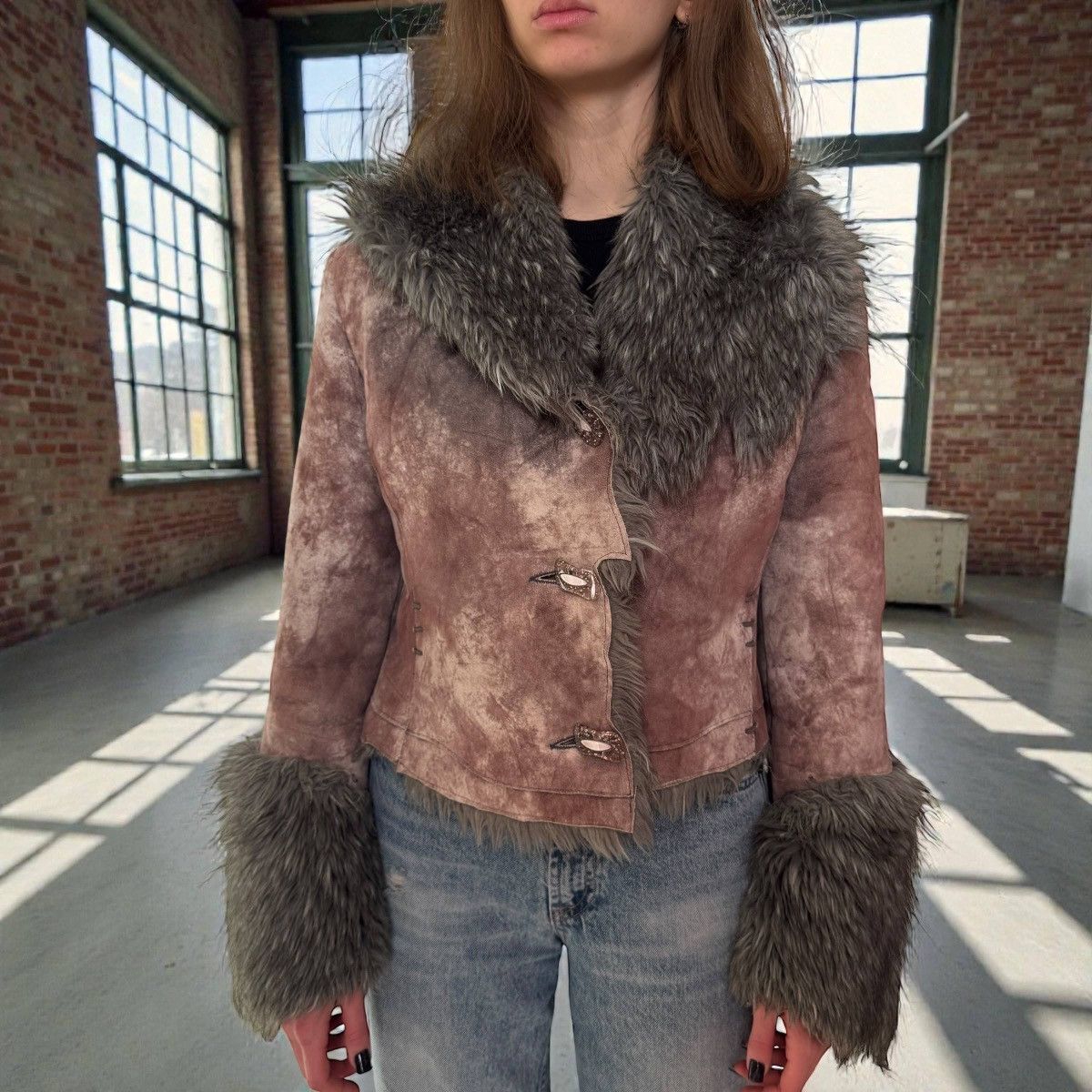 Japanese Brand Amazing Faux Fur Cropped Shearling/Sheepskin Jacket Size M / US 6-8 / IT 42-44 - 2 Thumbnail