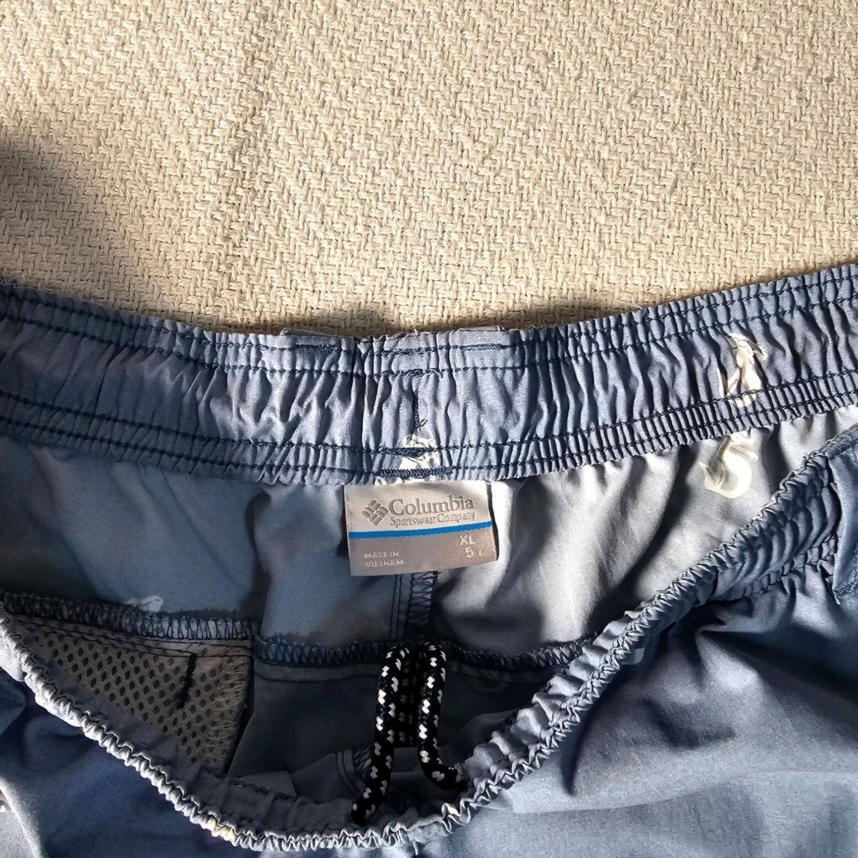 Vintage VINTAGE Columbia PFG Men’s Shorts MERMAID Swim Trunks XL SEAFOAM GREEN Inseam 5" Size US 36 / EU 52 - 2 Thumbnail