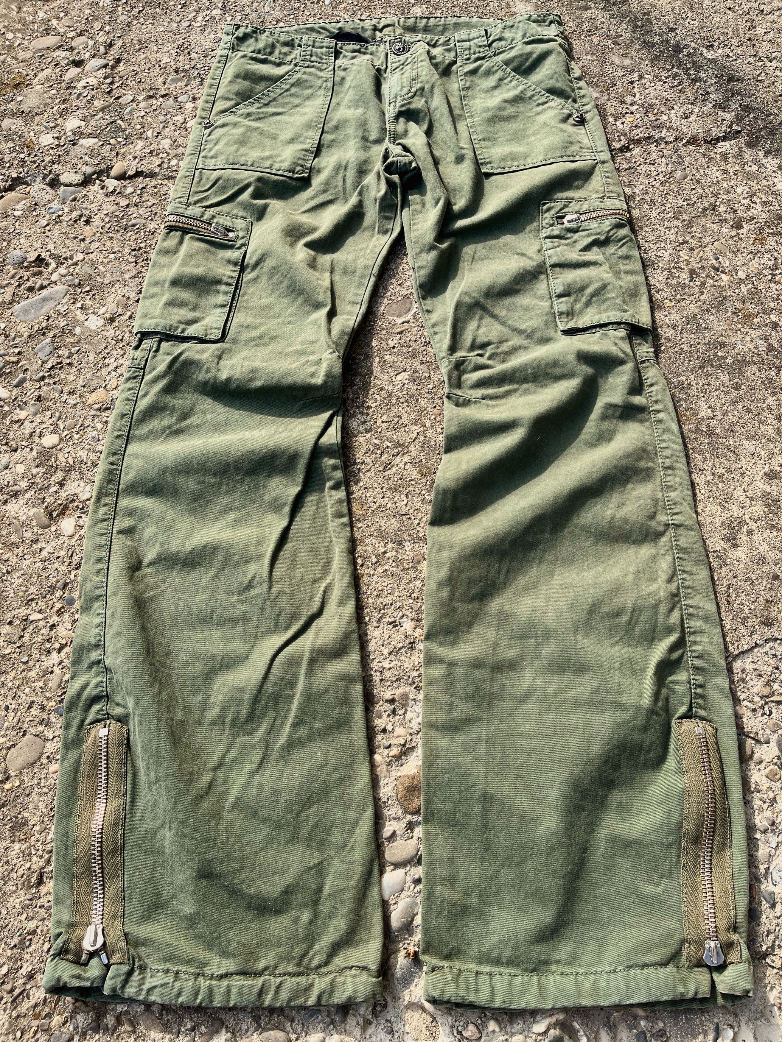 image of Vintage Flared Cargo Y2K Pants 90's, Men's (Size 34)