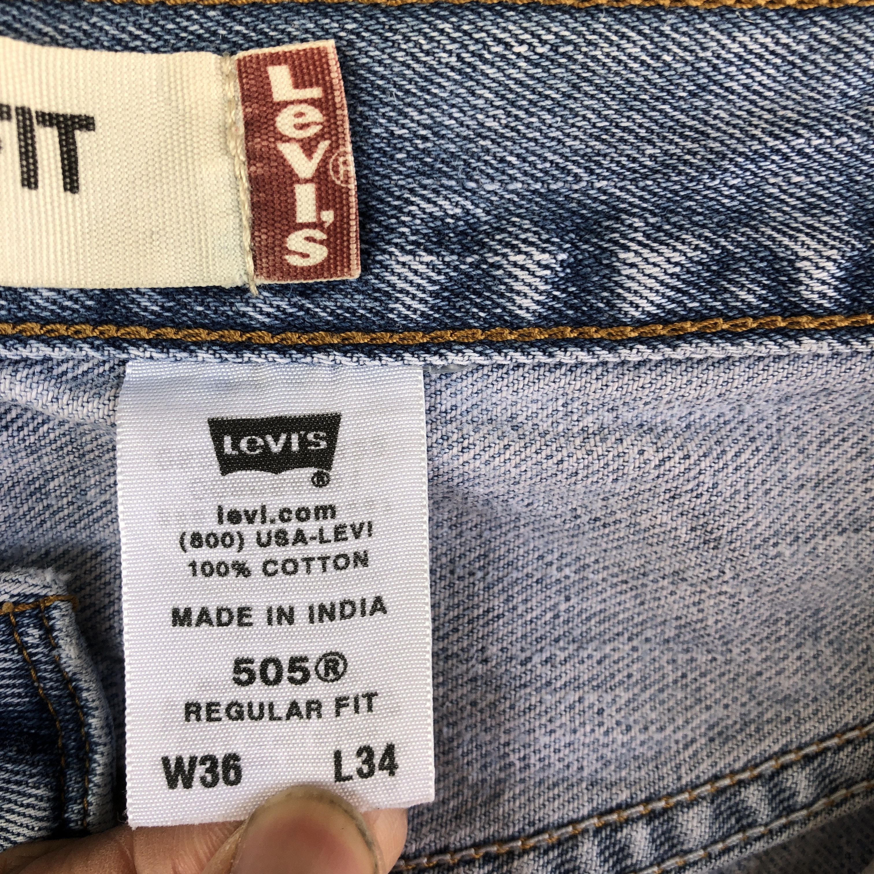 Levi's Vintage Levis 505 Sun Faded Jeans Levi's Light Wash Denim Size US 32 / EU 48 - 9 Thumbnail