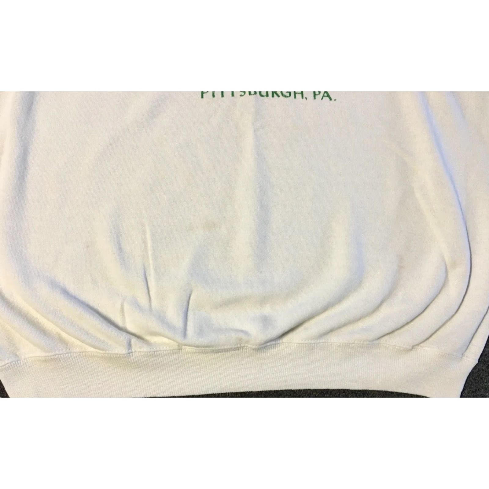Vintage VINTAGE Pittsburgh Sweatshirt Shirt Men L White 80s 90s Grunge Theatre Broadway Boxy Fit USA Made Charlie Brown? Size US L / EU 52-54 / 3 - 3 Thumbnail