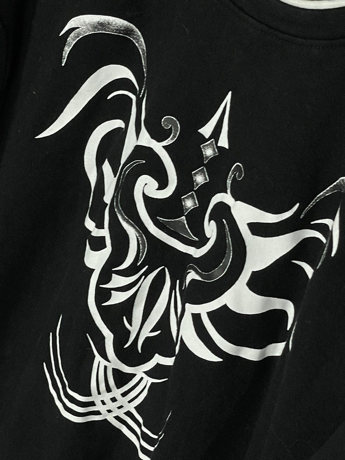 If Six Was Nine × Japanese Brand × Le Grande Bleu (L.G.B.) TRIBAL JAPANESE LONG SLEEVE 2ND SLEEVE STREETWEAR TEE Size US XL / EU 56 / 4 - 8 Thumbnail