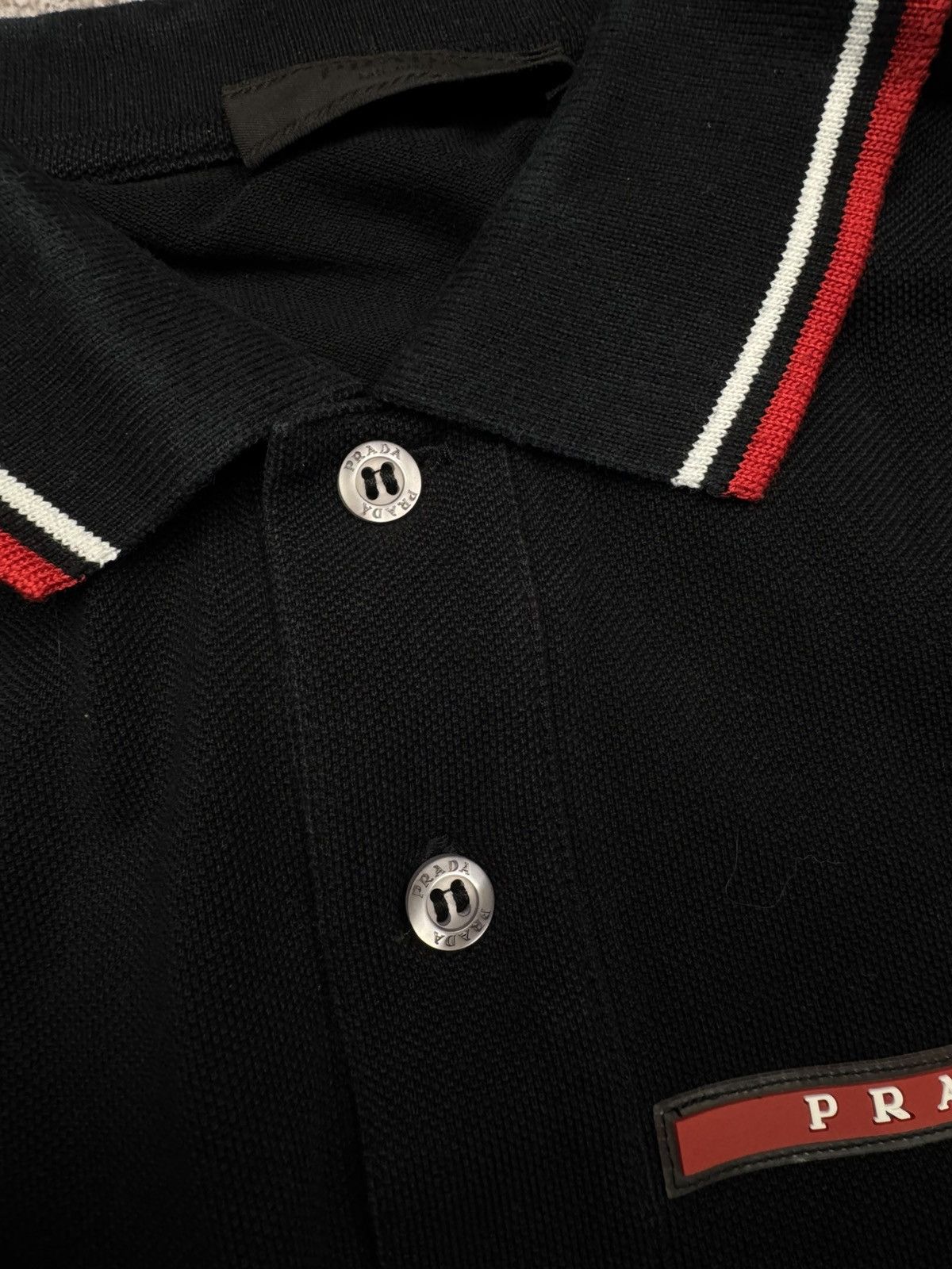 Prada Prada Red Tab Polo T Shirt Black Size US S / EU 44-46 / 1 - 5 Thumbnail