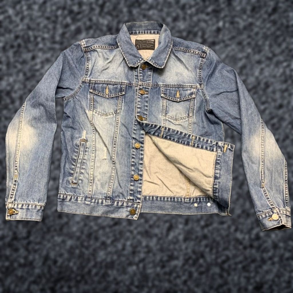 VINTAGE Americanino Trucker Jacket Mens L Blue Denim Light Wash Cotton Button Front