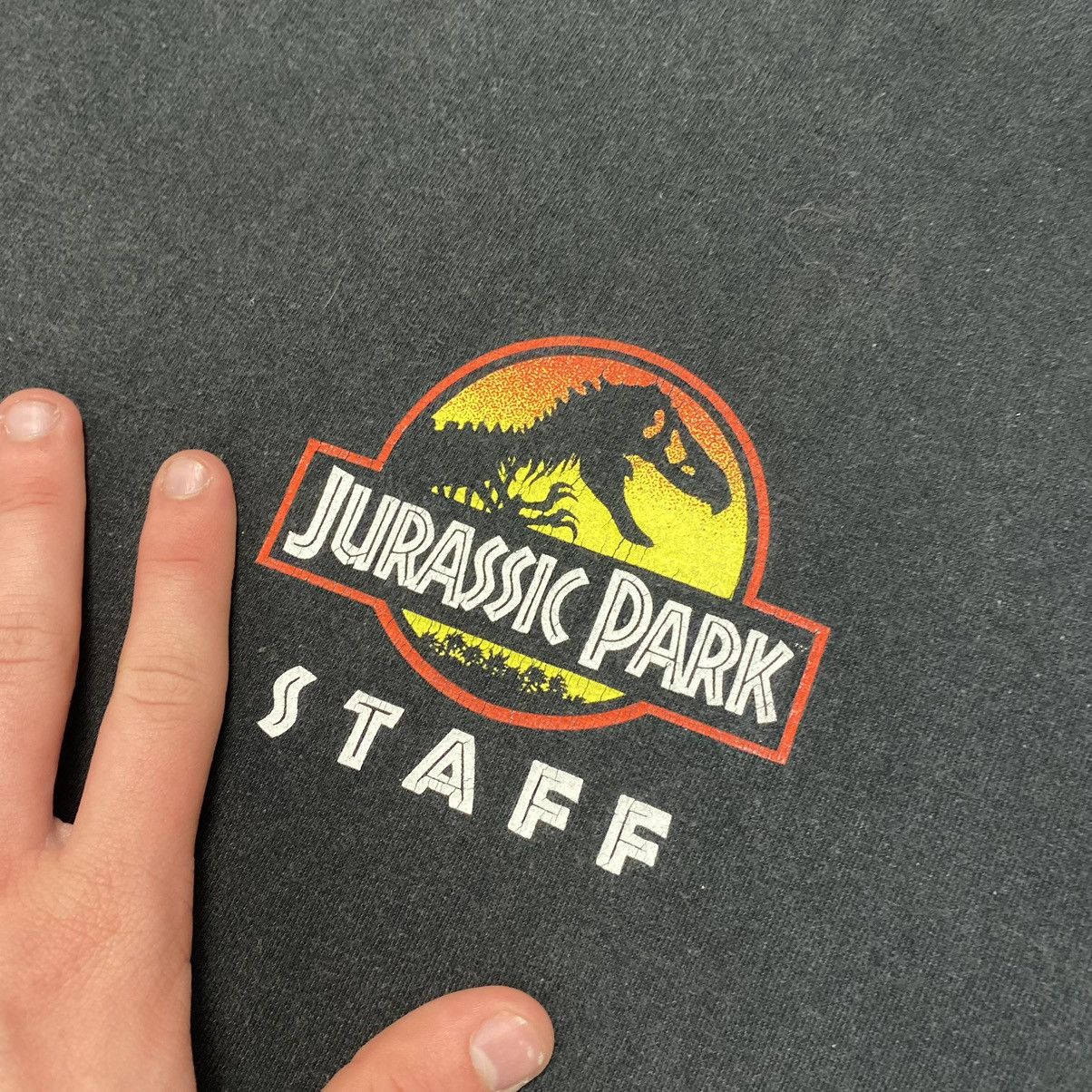 Vintage Vintage Jurassic Park Ranger 00’s Big Graphic logo tee Size US M / EU 48-50 / 2 - 9 Thumbnail