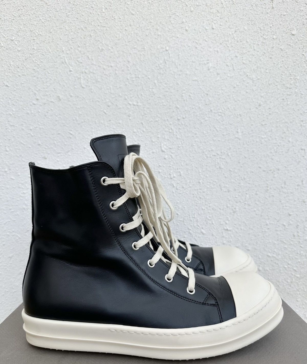 Rick Owens Rick Owens Mainline Black & White Leather High-Top Size US 9.5 / EU 42-43 - 2 Thumbnail