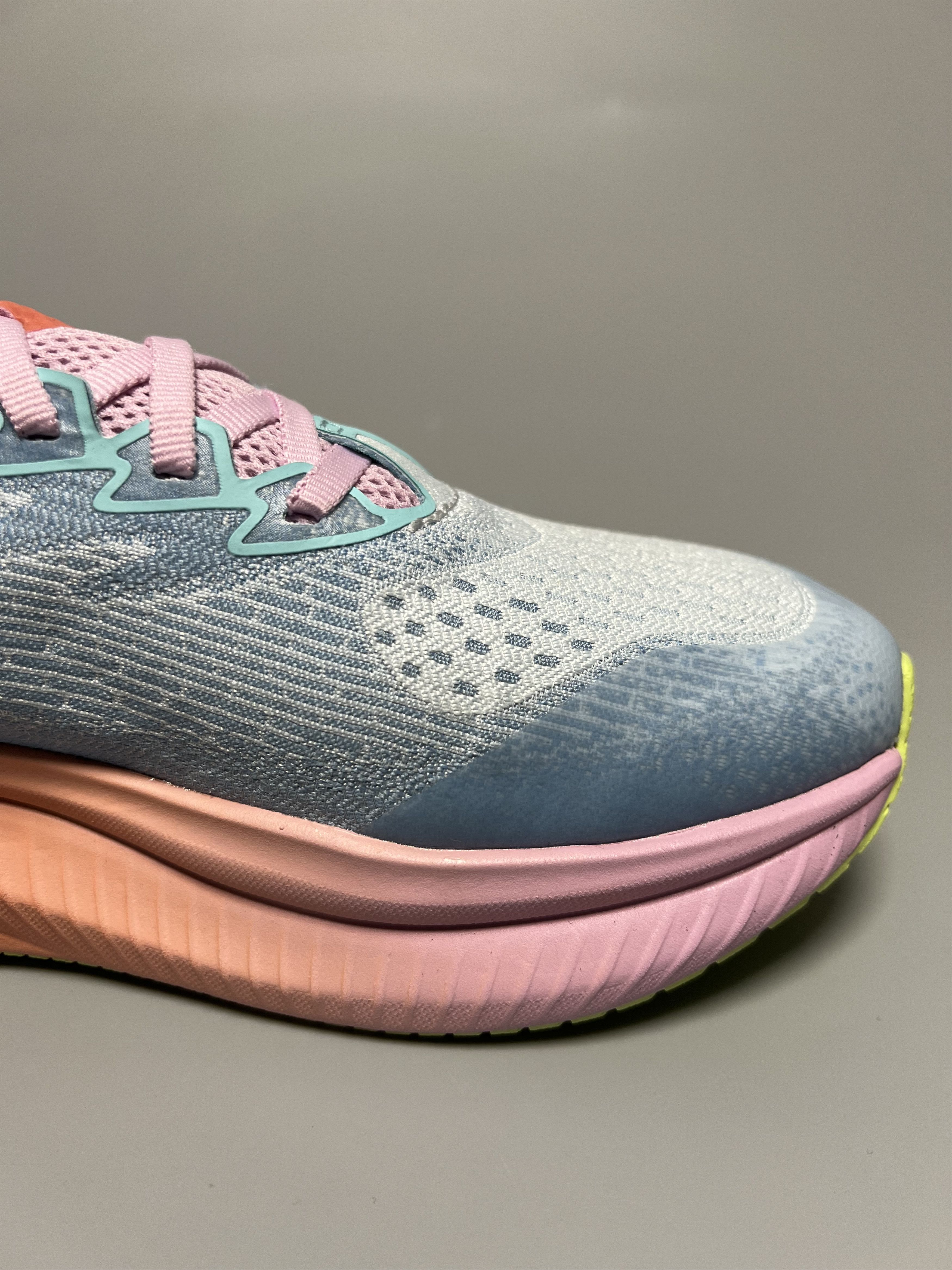 Hoka Hoka One One Mach 6 Women's Running Shoes 1147810-ISK Size US 8.5 / IT 38.5 - 7 Thumbnail