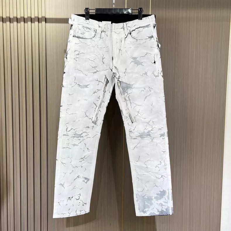 Givenchy Givenchy Size XLPainted Coating Cracked Denim 2506-Nextarro Size US 28 / EU 44 - 1 Thumbnail