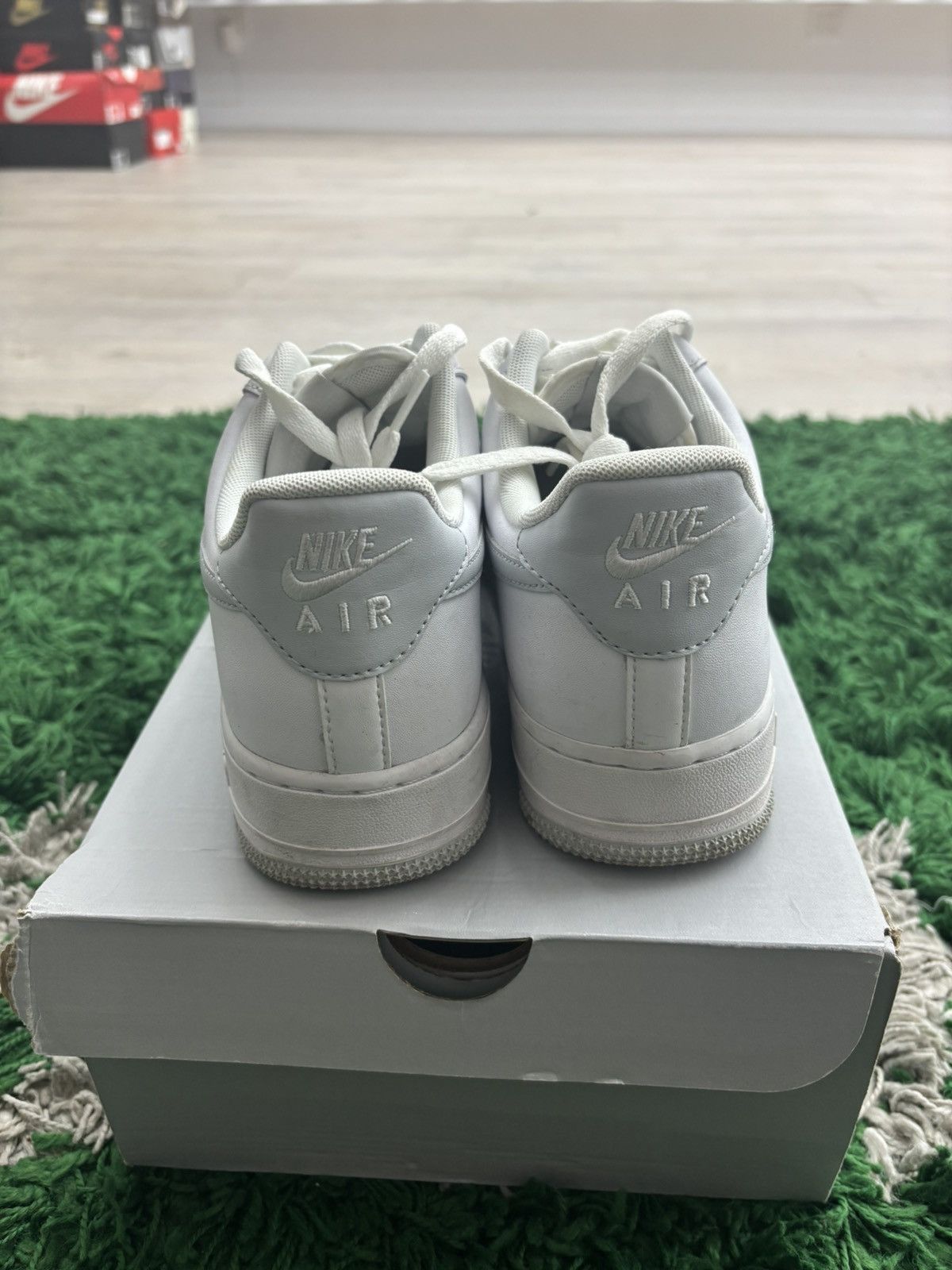 Nike ✅ Nike Air Force 1 07 White Light Smoke Grey Men Size 10.5 Size US 10.5 / EU 43-44 - 5 Thumbnail
