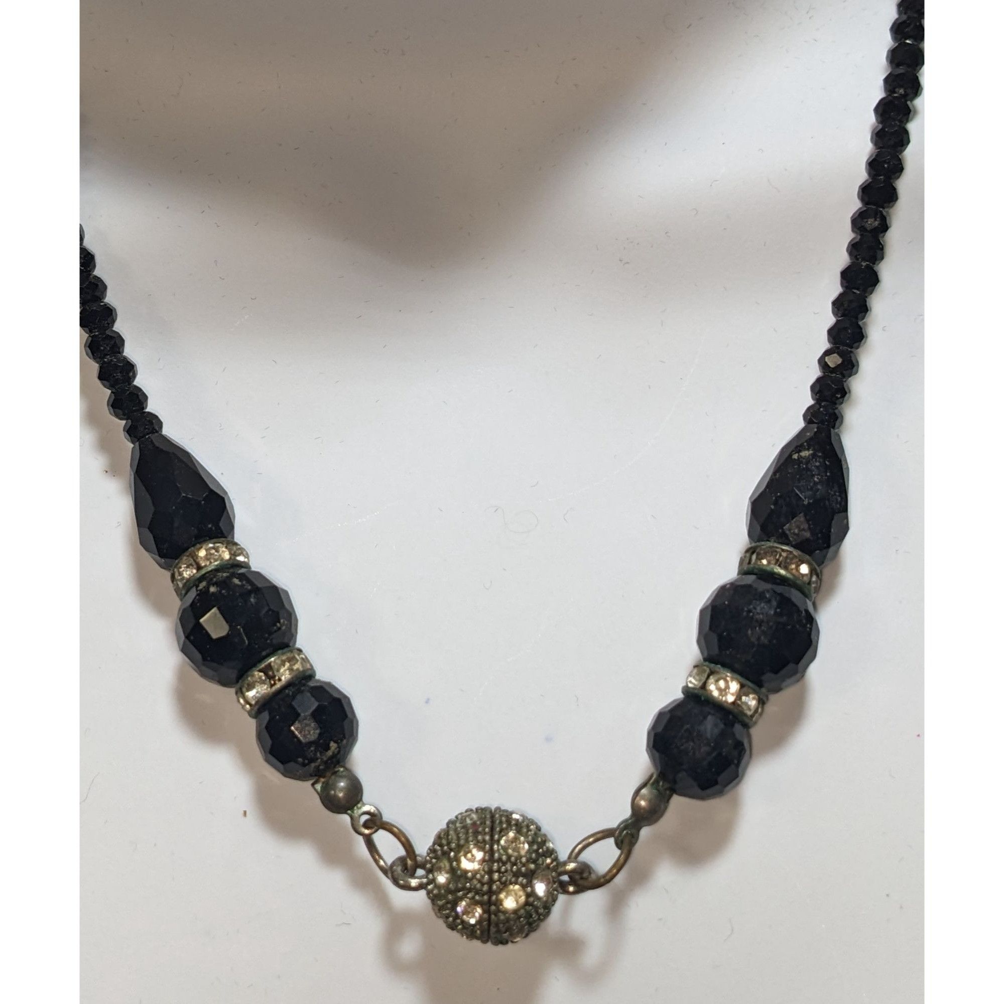 Other Vintage Glam Goth Black Beaded Necklace With Rhinestone Acce Size ONE SIZE - 5 Thumbnail
