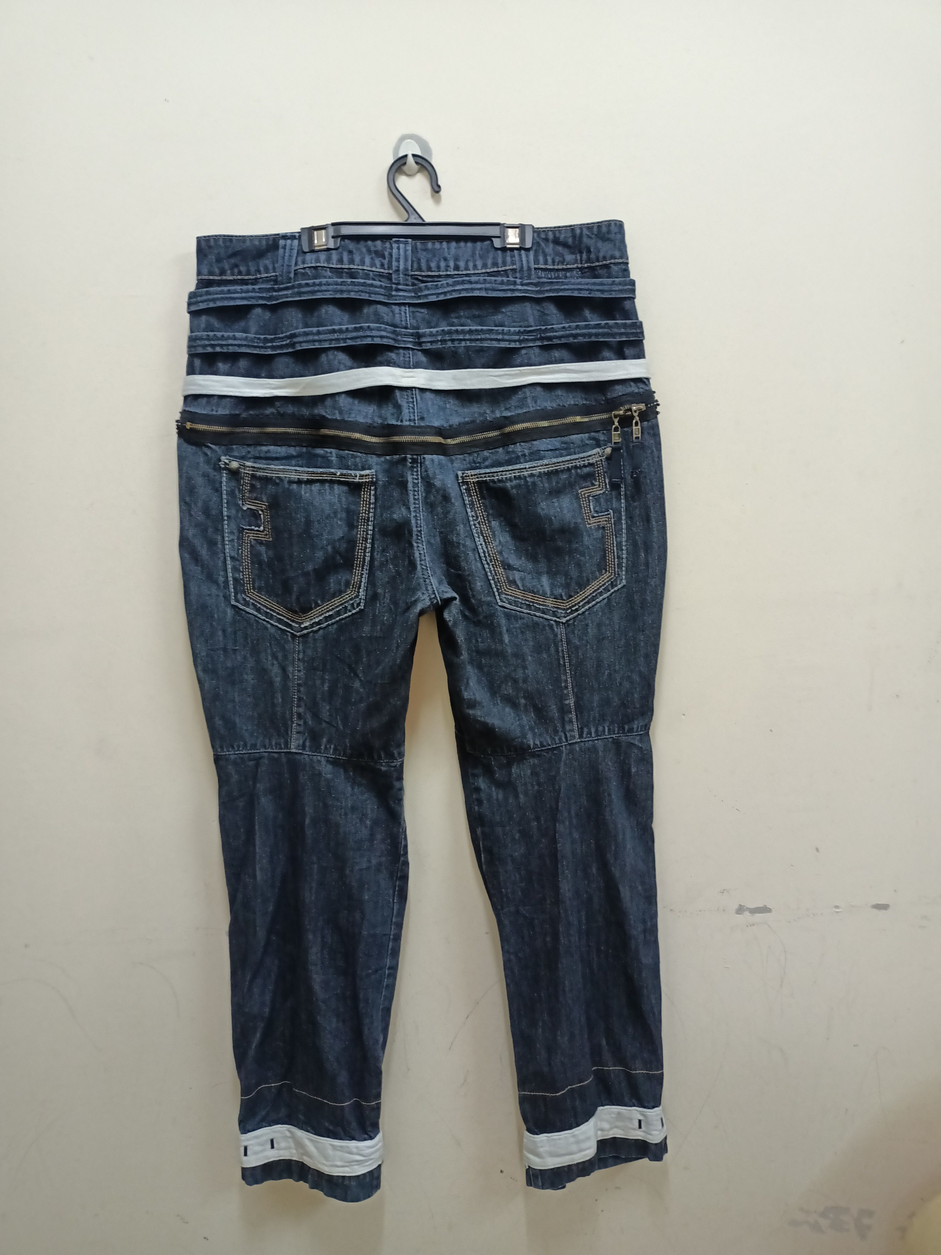 Marithe + Francois Girbaud Marithe Francois Girbaud rare design jeans Size US 38 / EU 54 - 8 Thumbnail