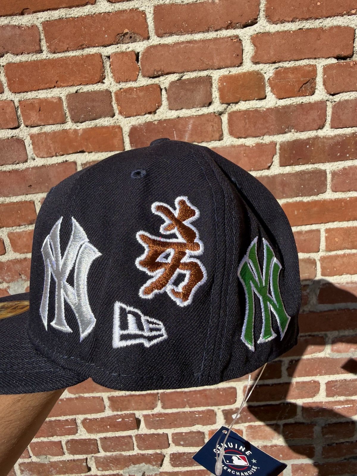 New Era × New York Yankees × Supreme Supreme Yankee Kanji New Era Fitted Hat Size ONE SIZE - 2 Thumbnail