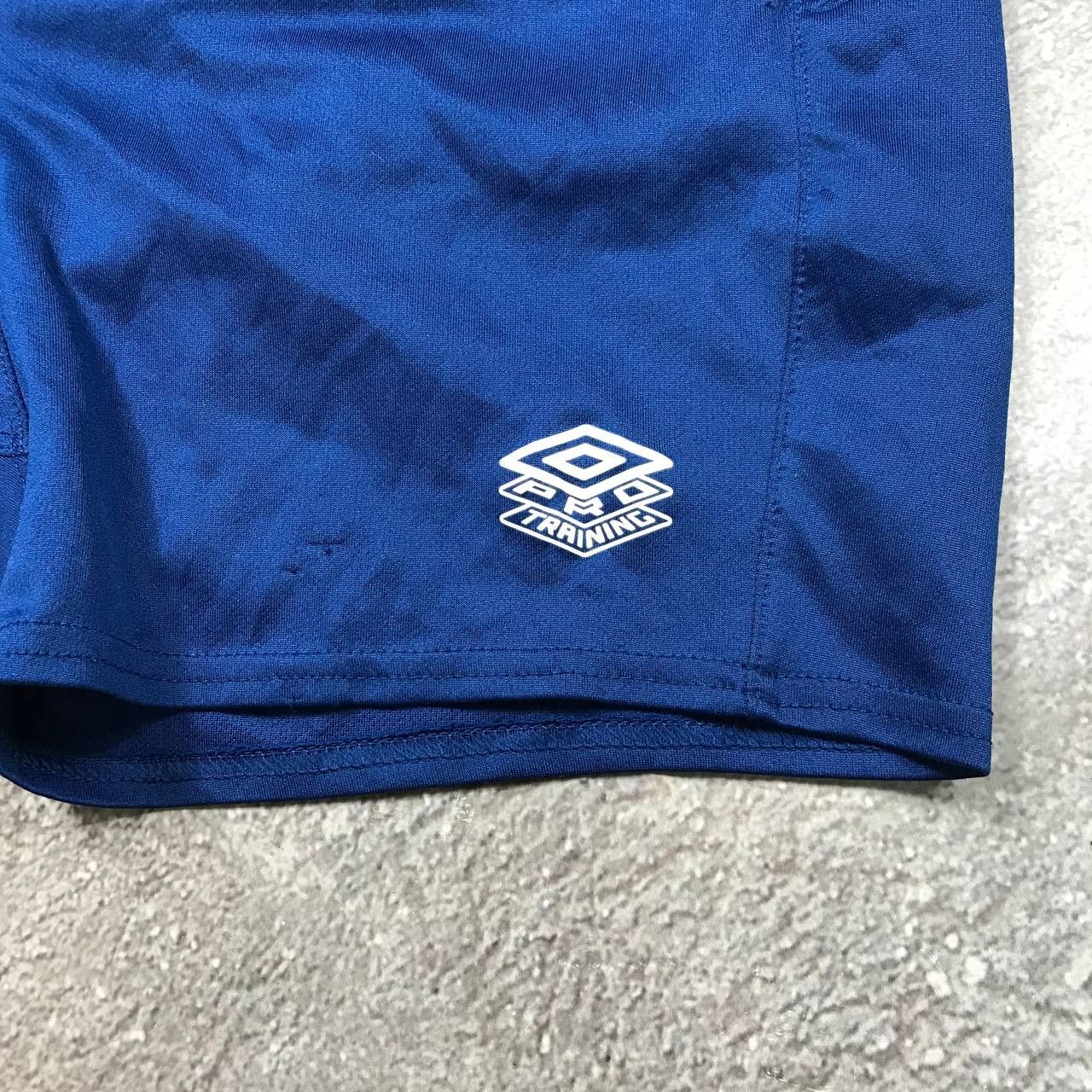 Umbro vintage Umbro shorts swoosh streetwear japan Y2K Size US 28 / EU 44 - 4 Thumbnail