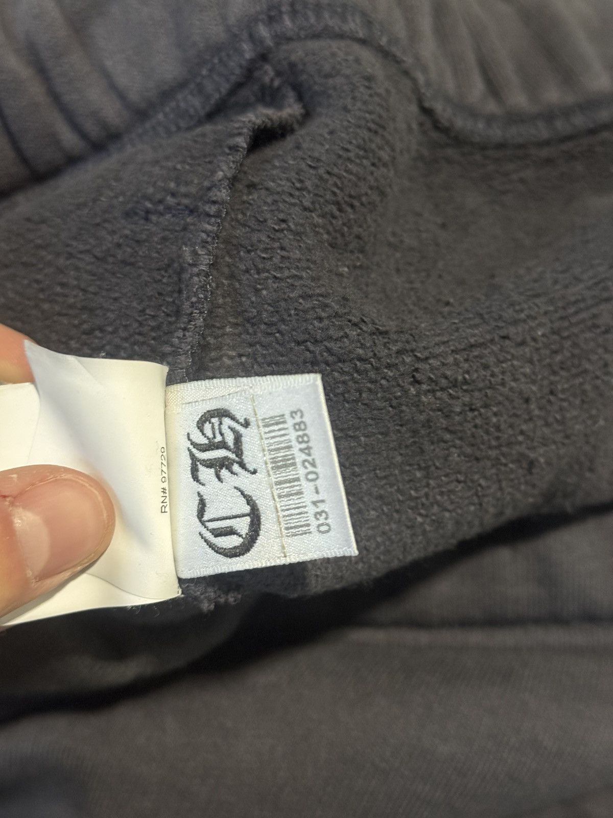 Chrome Hearts chrome hearts cemetery sweats Size US 34 / EU 50 - 7 Thumbnail