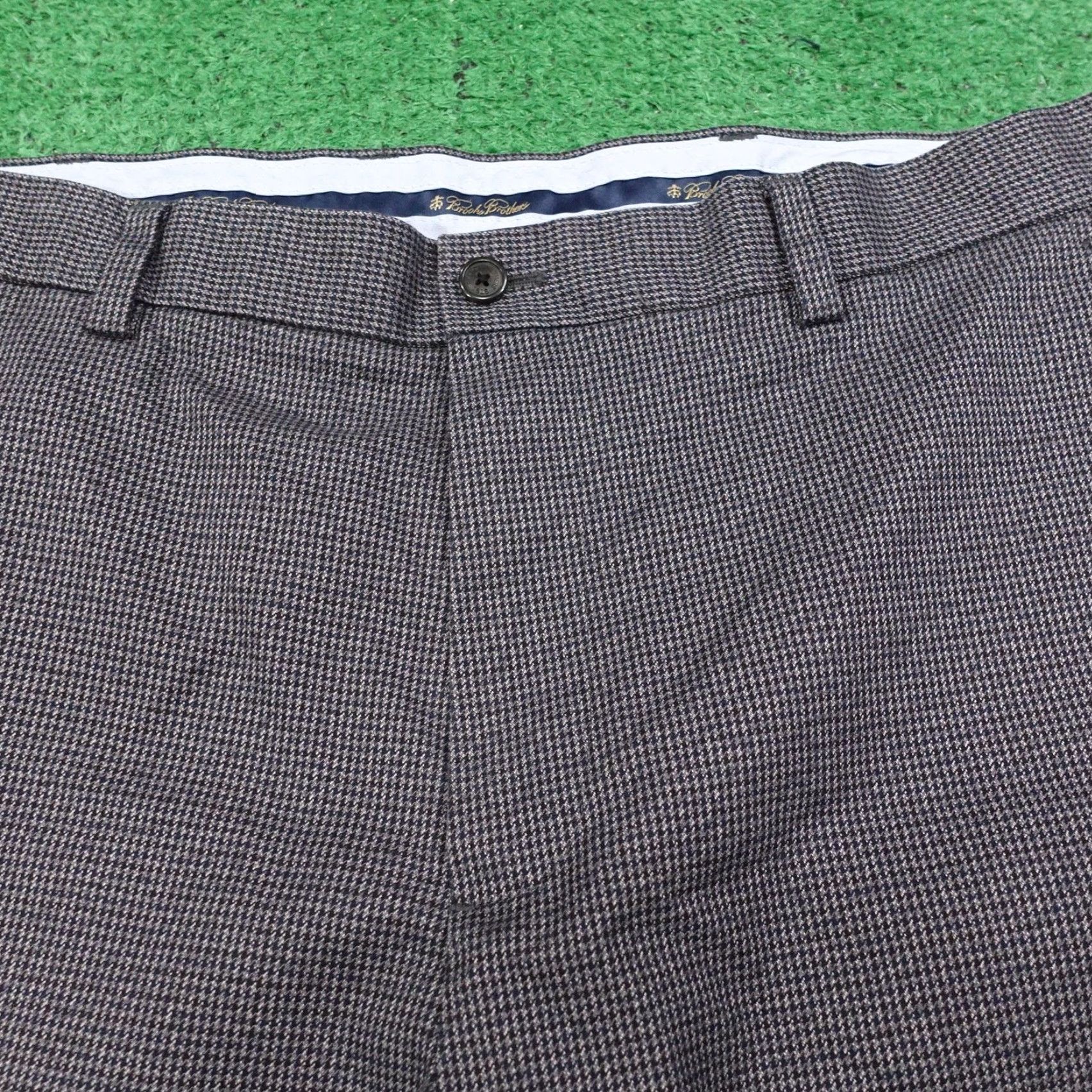 Brooks Brothers Brooks Brothers Pants Mens 36x32 Gray Advantage Chino Clark Stretch Casual Size US 36 / EU 52 - 3 Thumbnail