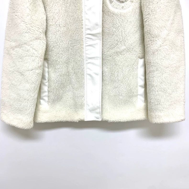 Burberry Burberry Burberry White Teddy Fleece Coat for Winter-2507 Size XS / US 0-2 / IT 36-38 - 8 Thumbnail