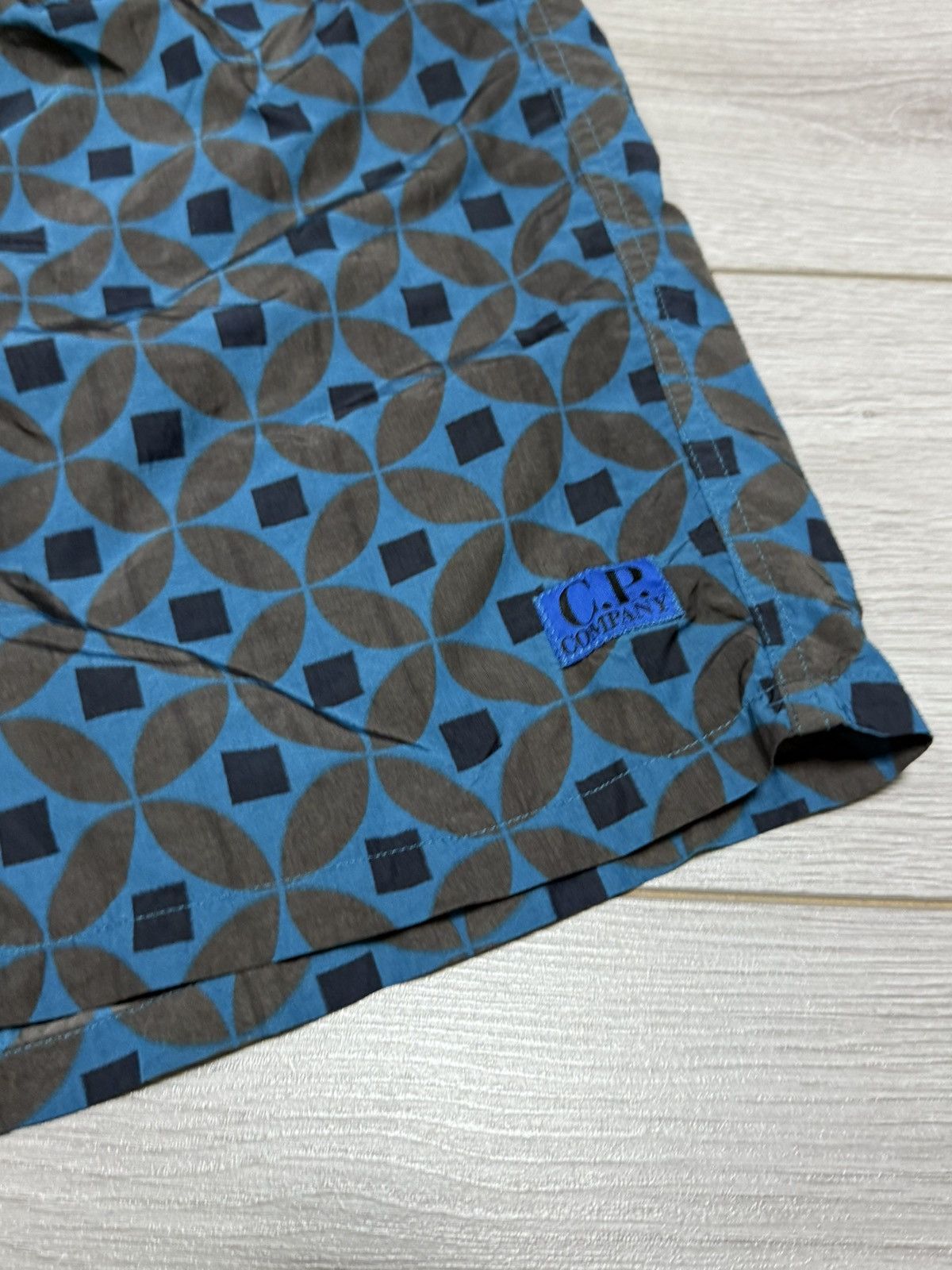 C.P. Company CP company vintage all over print shorts nylon Size US 34 / EU 50 - 2 Thumbnail