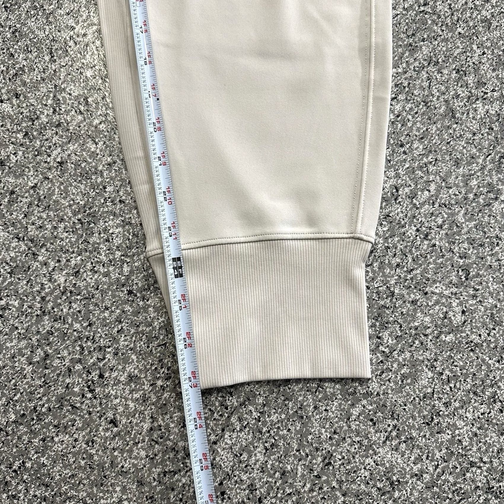Athleta Athleta Activewear Womens Jogger Pants Beige Fit Tapered L High Rise Size 36" / US 14 / IT 50 - 8 Thumbnail