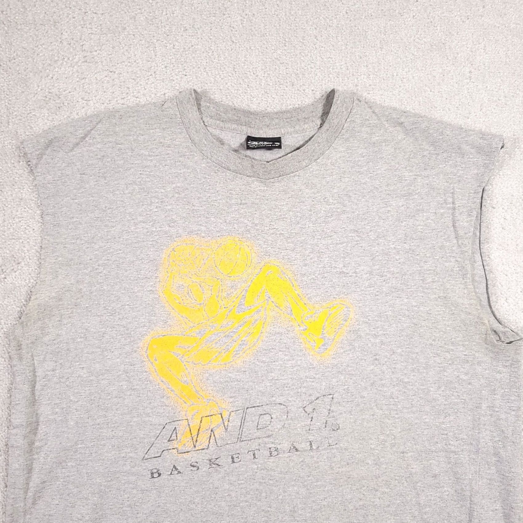 Vintage VINTAGE And 1 Shirt Mens Large Gray Sleeveless Basketball Graphic Made in USA Shirt Mens Large Gray Sleeveless Basketball Graphic 90s Mens 色 Size US L / EU 52-54 / 3 - 3 Thumbnail