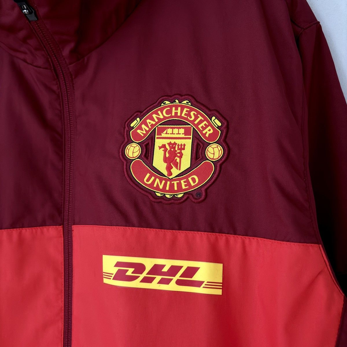 Nike × Vintage 2010 2011 Manchester United Nike DHL Vintage Soccer Jacket L Size US L / EU 52-54 / 3 - 3 Thumbnail