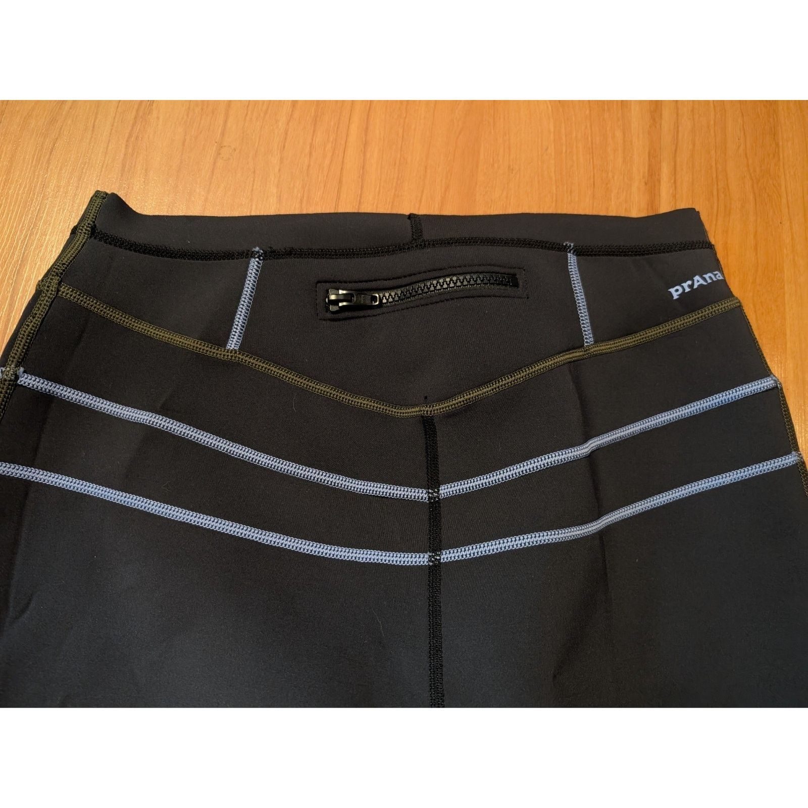 Prana NEW PRANA Ara Swim Tights Black LARGE NWT Size L / US 10 / IT 46 - 4 Thumbnail